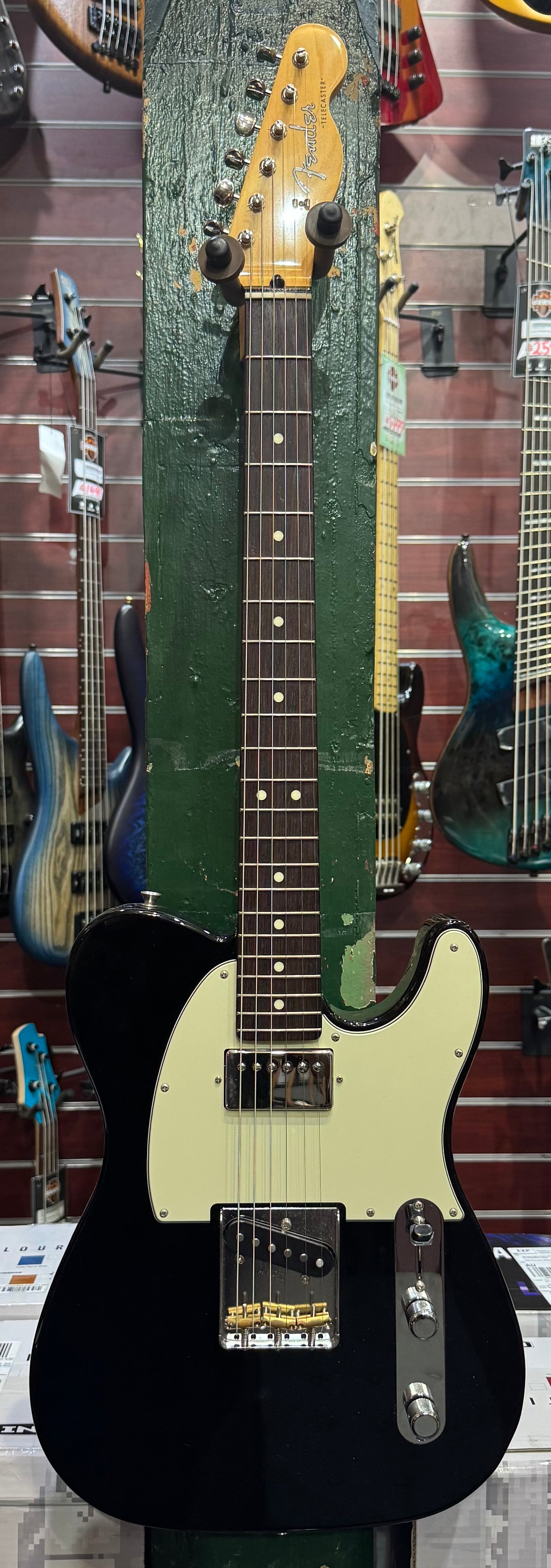 Fender Made in Japan Hybrid II Telecaster - Black - Pre-Loved