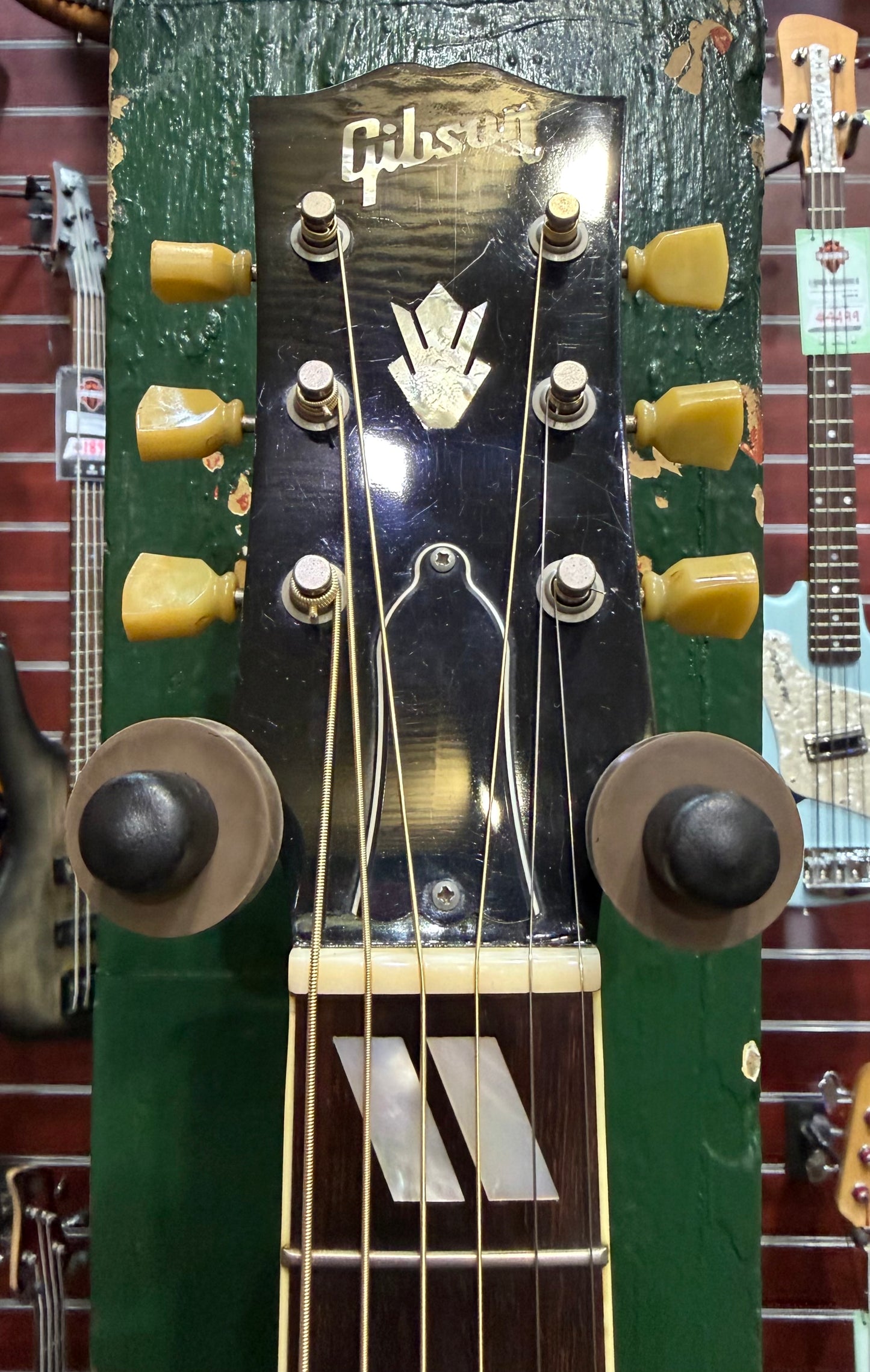 Gibson J-185 Original Acoustic Guitar - Vintage Sunburst - Pre-Loved