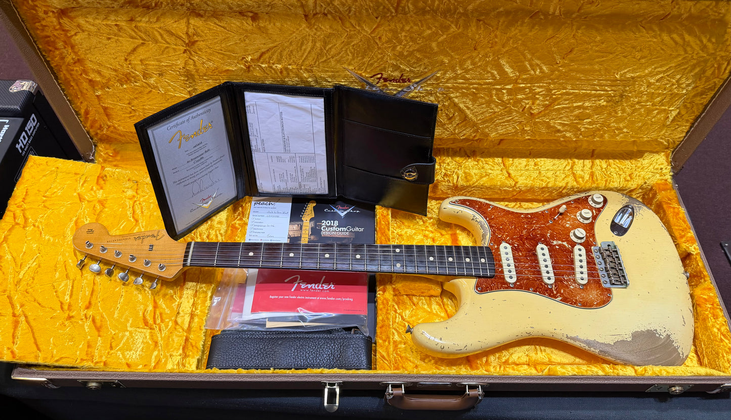 1960 Fender Custom Shop Stratocaster Masterbuilt “Dale Wilson” Aged White Relic