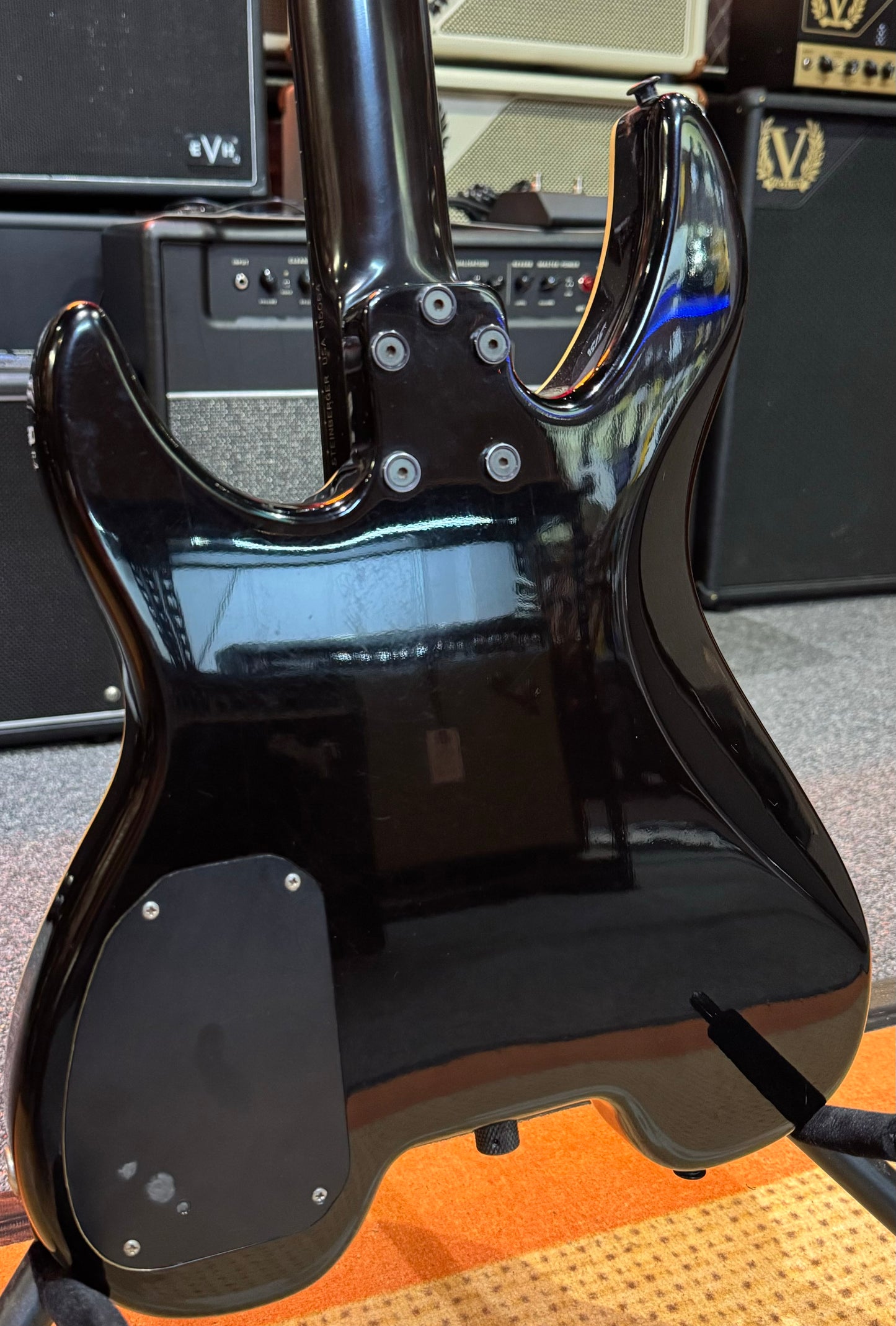 Steinberger GM1T Headless Electric Guitar - Black - Pre-loved