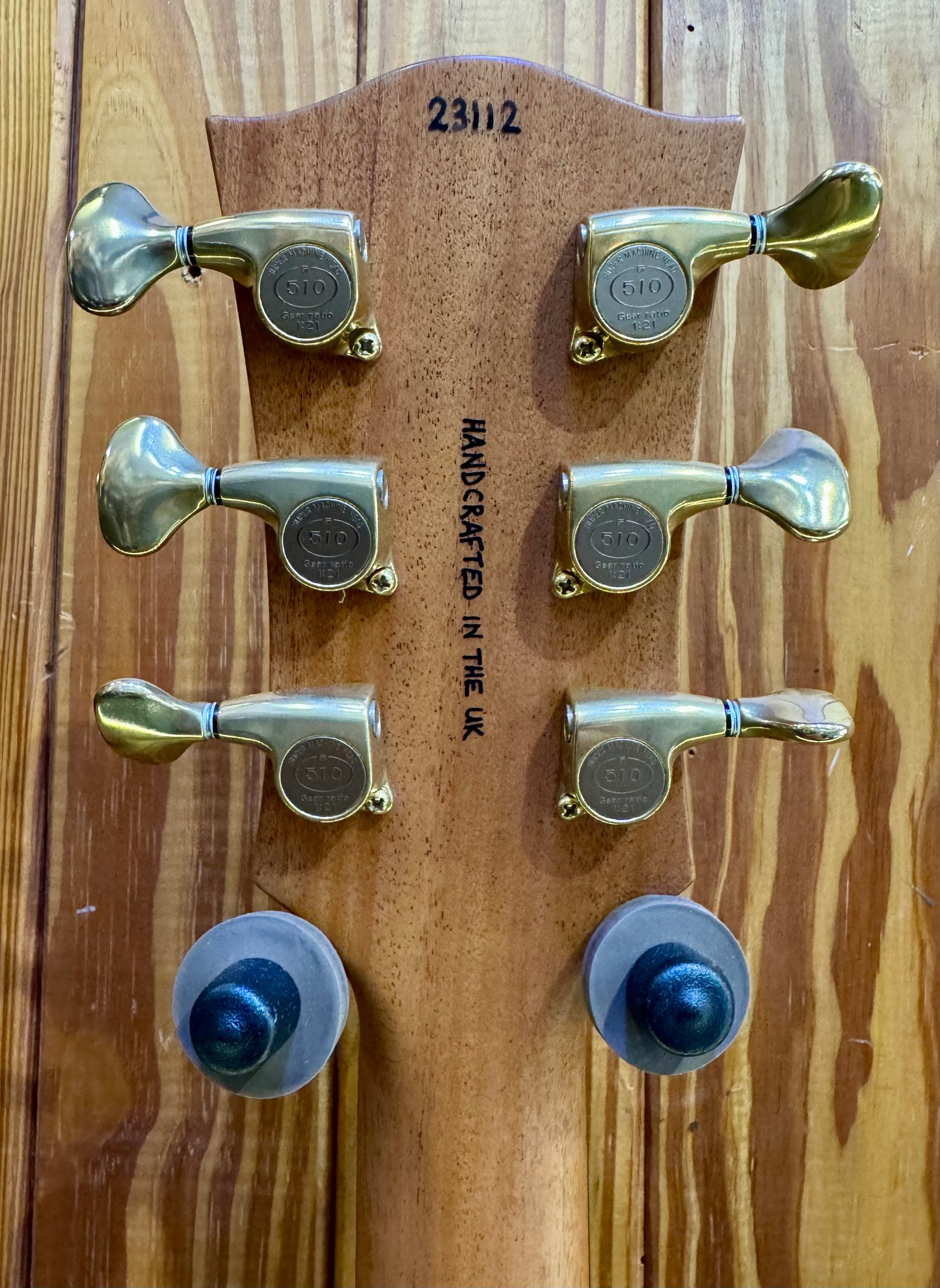 Gordon Smith GS Deluxe Semi-Solid - Solid Koa