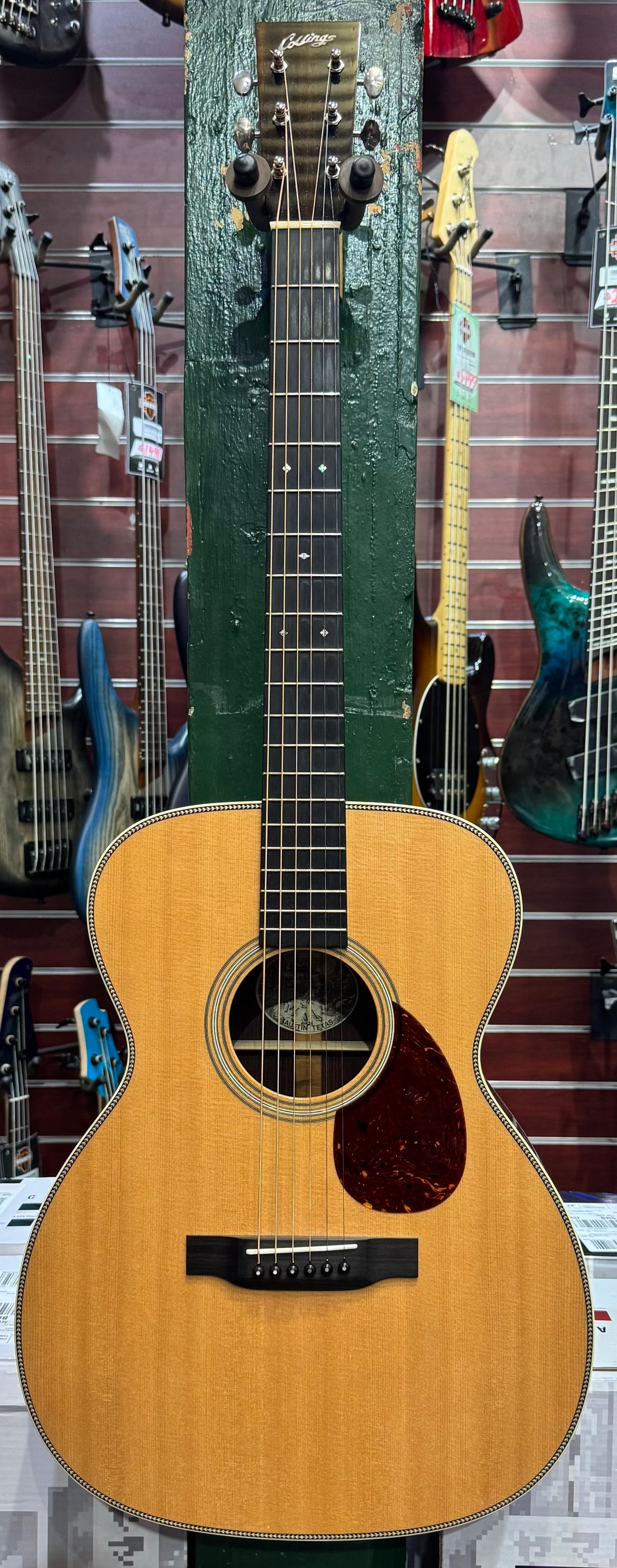Collings OM2H Orchestra Model Acoustic Guitar - Pre-Loved
