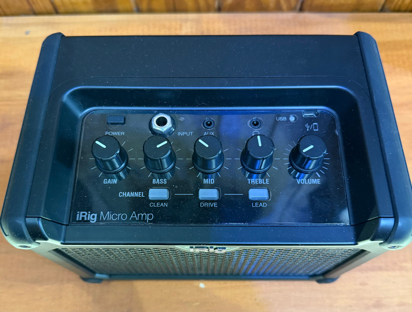 IK Multimedia iRIG Micro Amplifier - Pre-Loved