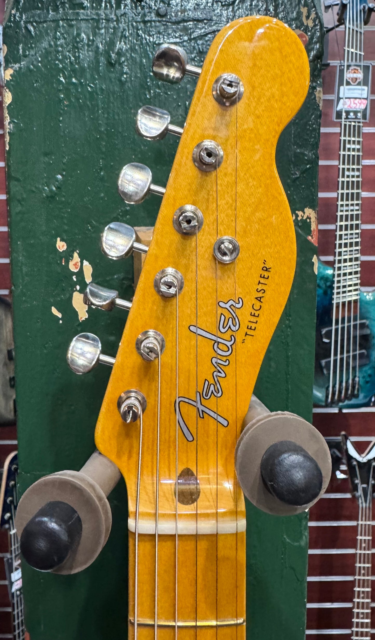Fender American Vintage II 1951 Telecaster - Butterscotch Blonde - Pre-Loved