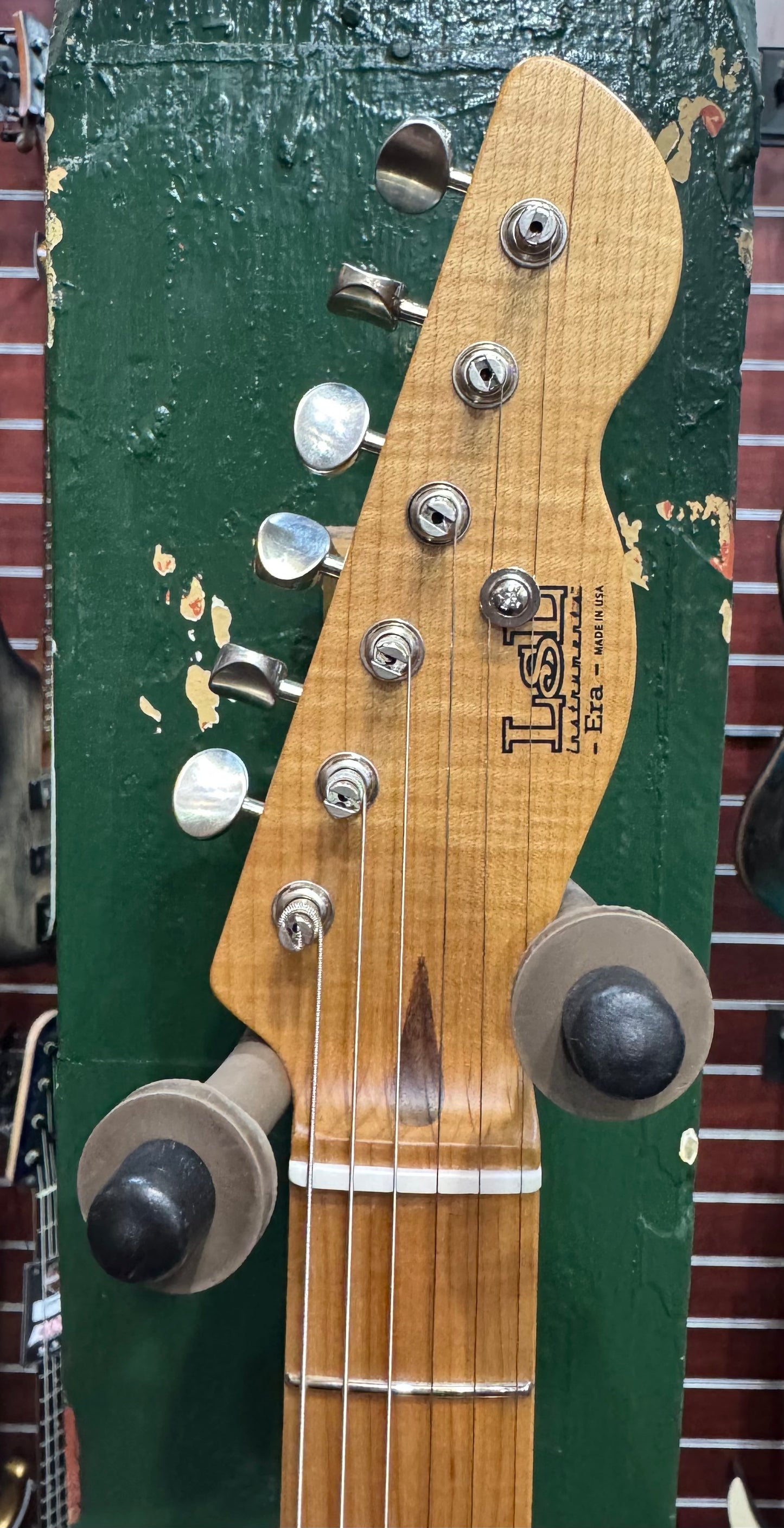 LSL Instruments T-Bone 'ERA' Electric Guitar - Vintage Cream