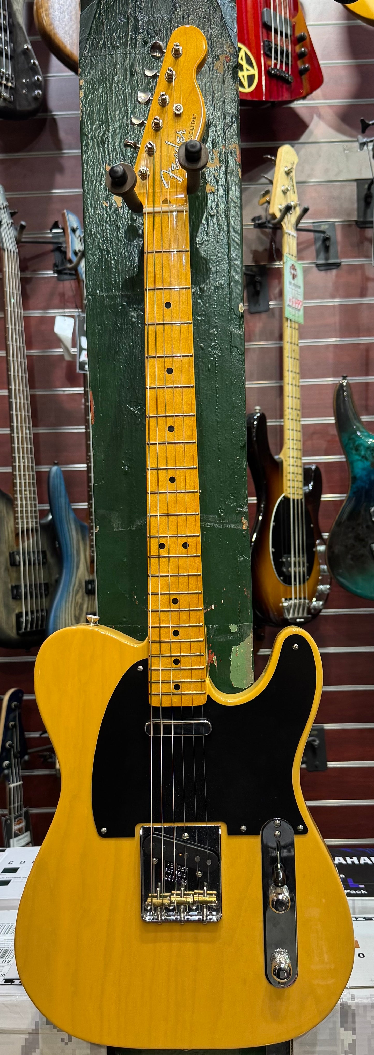 Fender American Vintage II 1951 Telecaster - Butterscotch Blonde - Pre-Loved