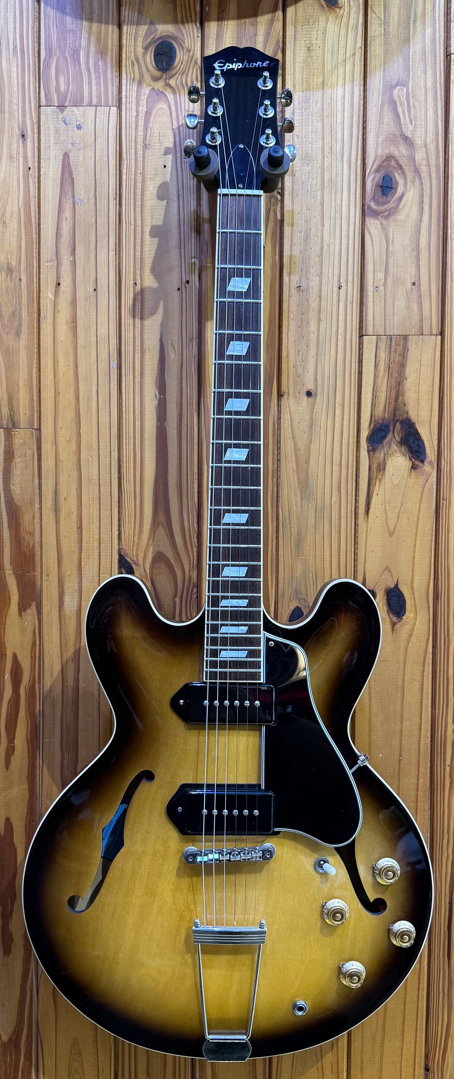Epiphone USA Casino - w/Case - Vintage Burst Pre-Loved