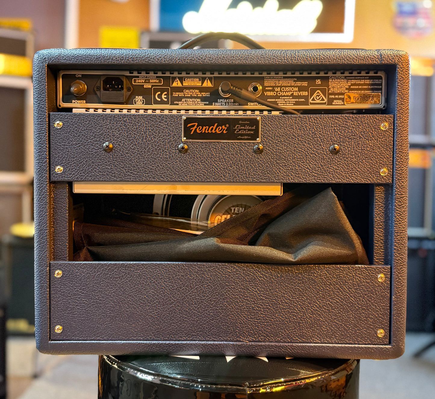 Fender '68 Custom Ltd Edition Vibro Champ Amplifier - Navy Blue - Pre-Loved