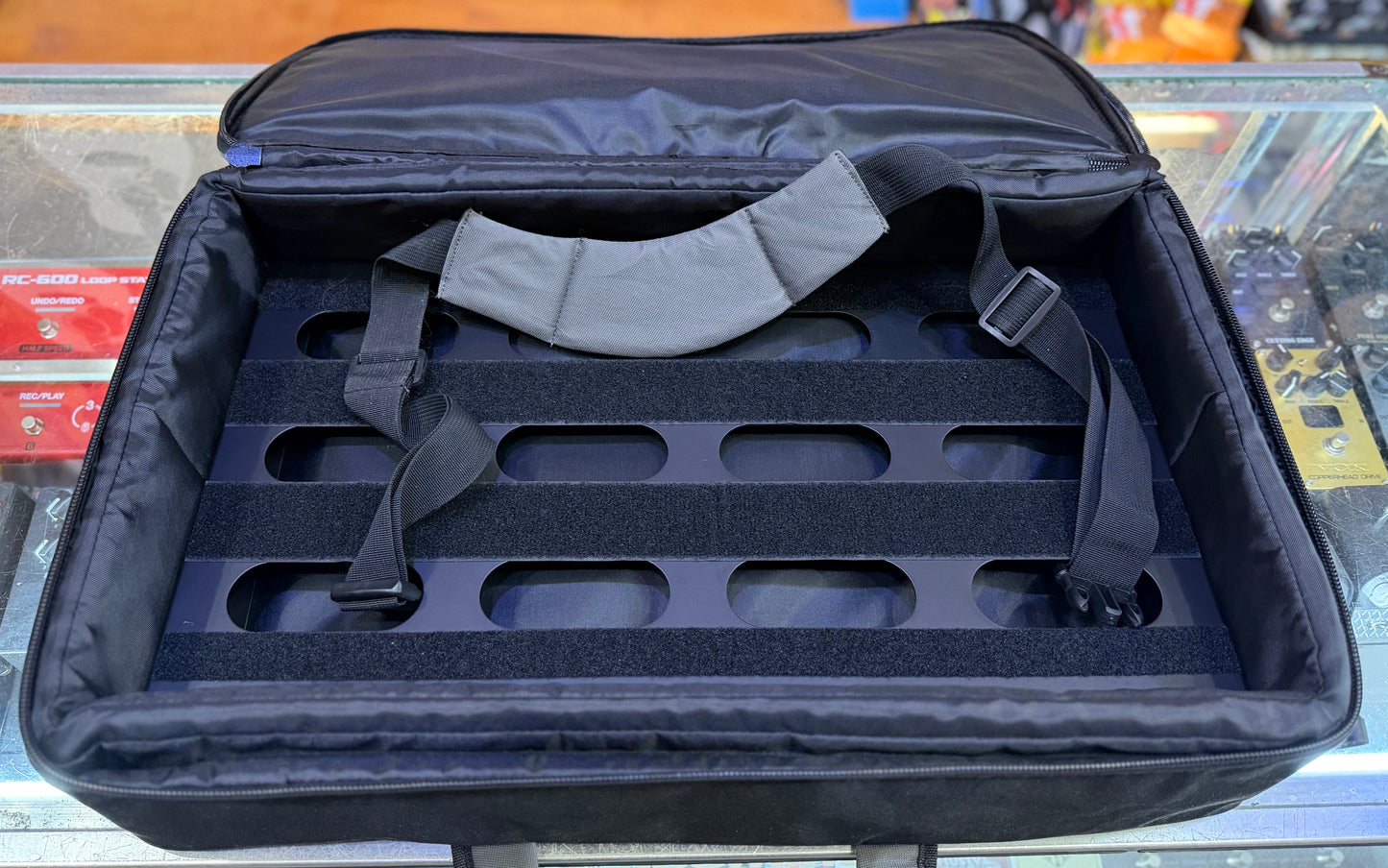 T-Rex Tone Trunk Pedal Board Rack & Case - Pre-Loved