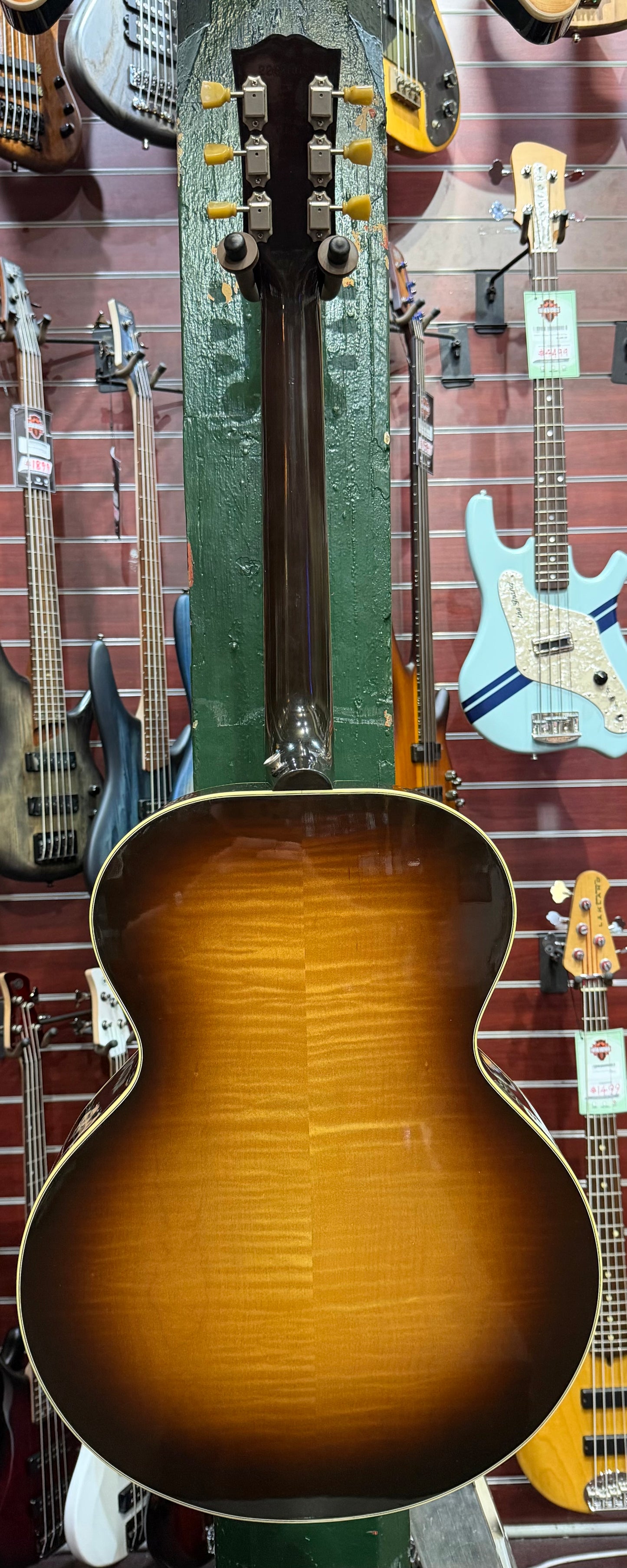 Gibson J-185 Original Acoustic Guitar - Vintage Sunburst - Pre-Loved