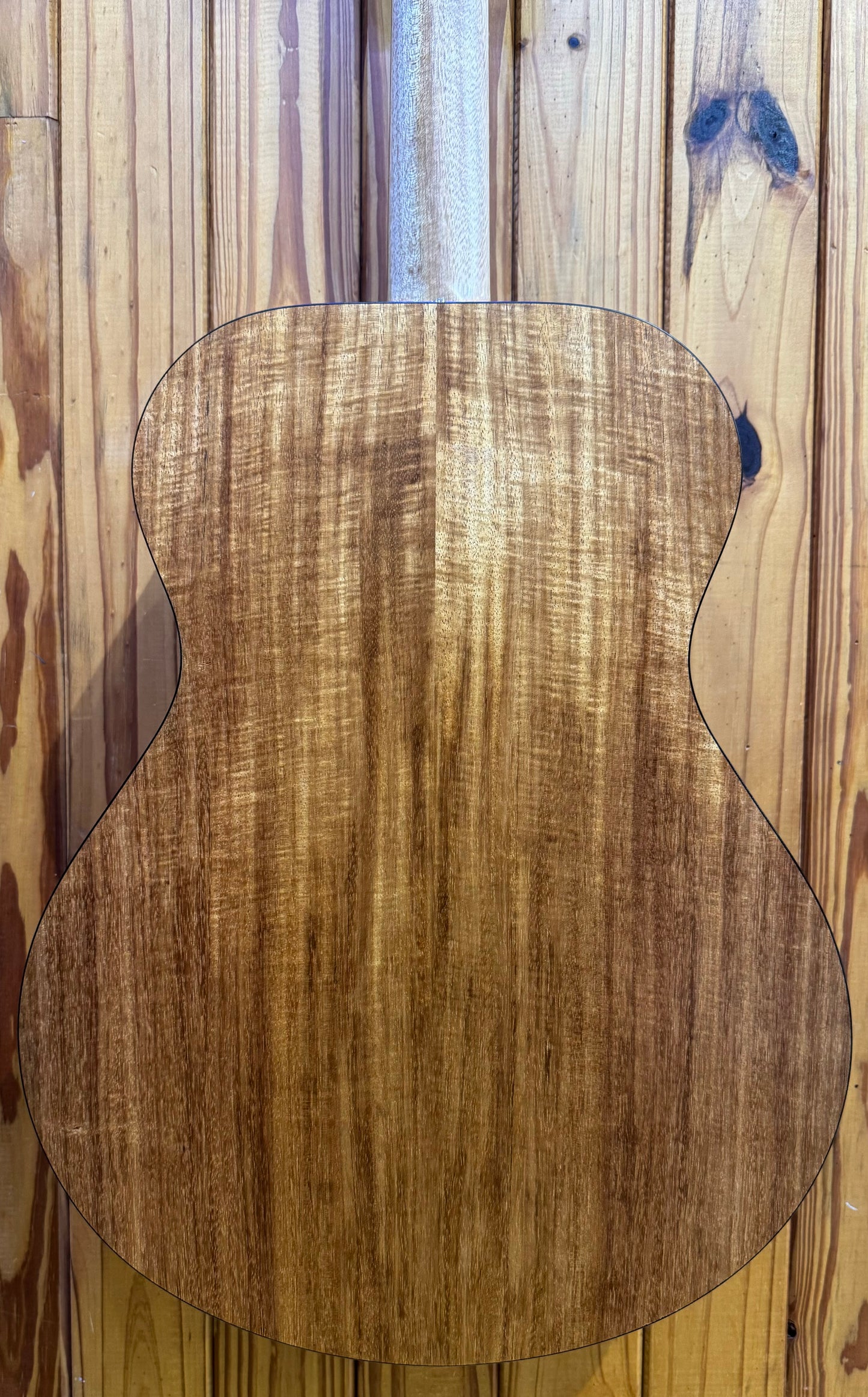 Pratley PRC-SE-BWBW Classic Series Concert Model Solid Blackwood, w/ Pickup & Gigbag