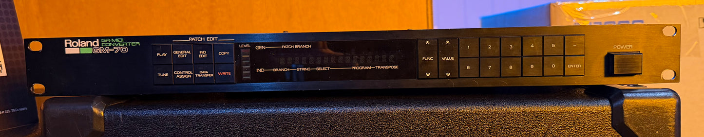 Roland G-707 Synth Guitar + GM-70 Midi Rack Unit + GR-700 Synth Pedal - Pre-Loved
