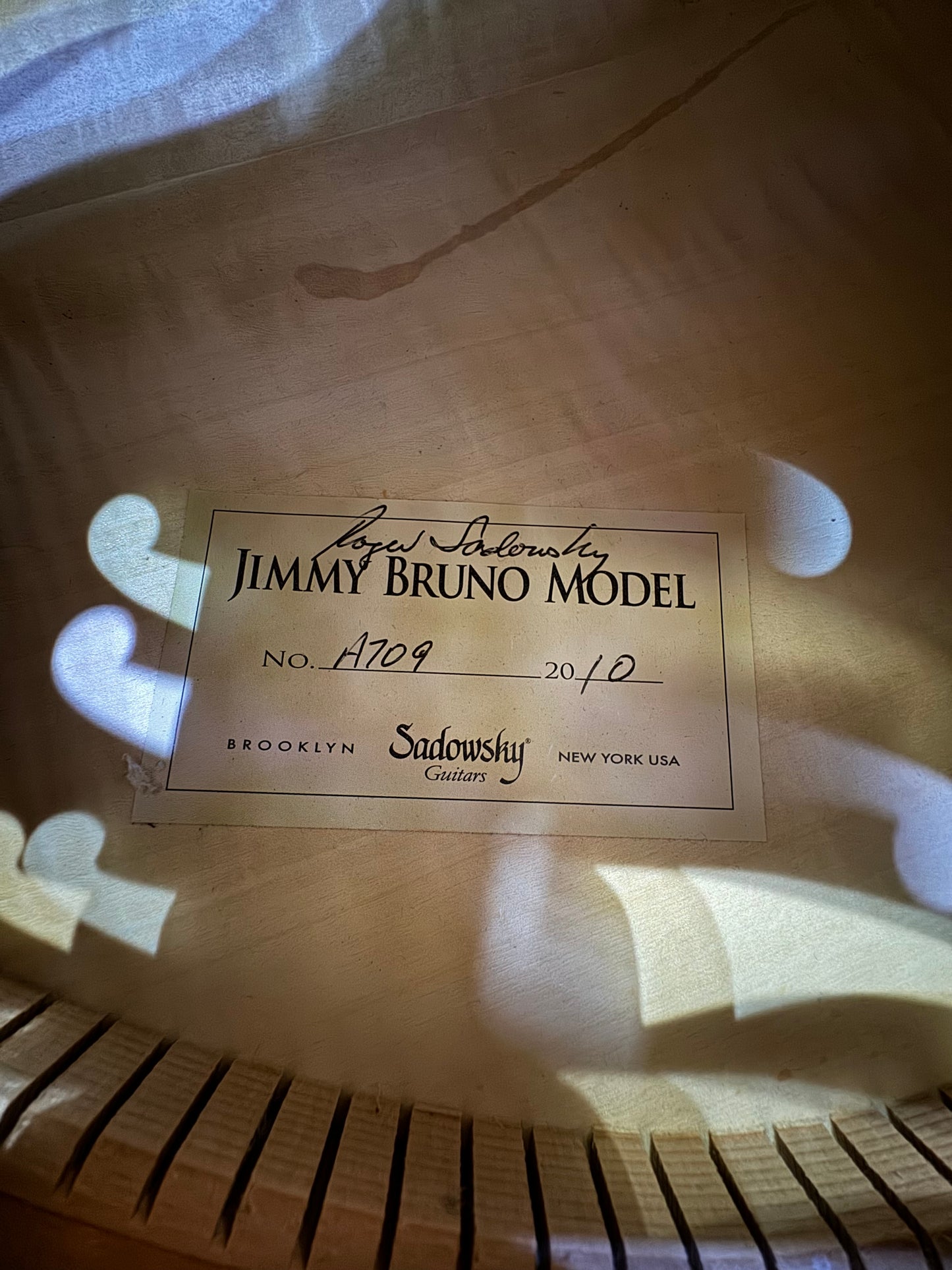 Sadowsky 'Jimmy Bruno' Archtop Jazz Guitar - Pre-Loved