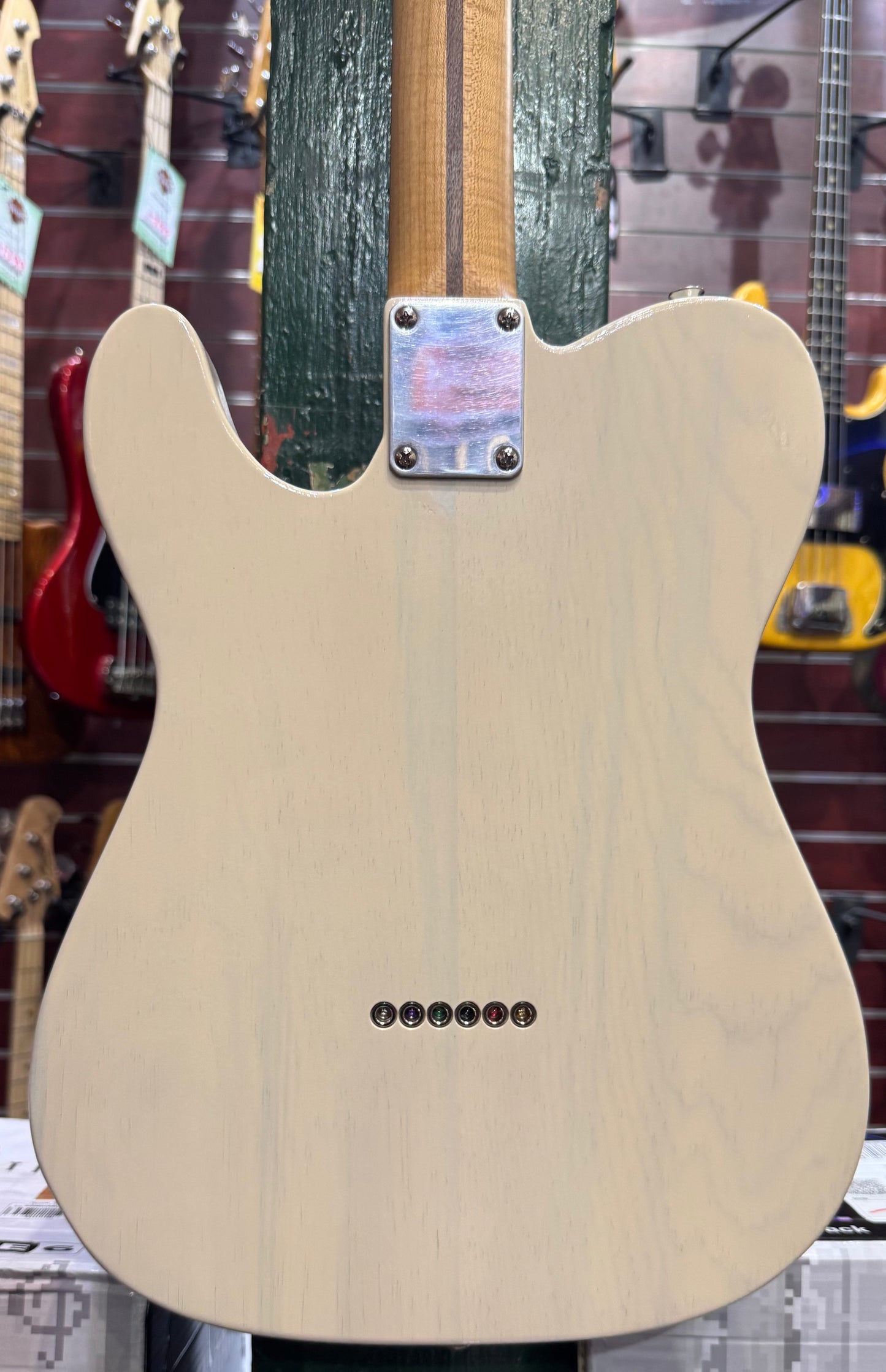LSL Instruments T-Bone 'ERA' - Vintage Cream