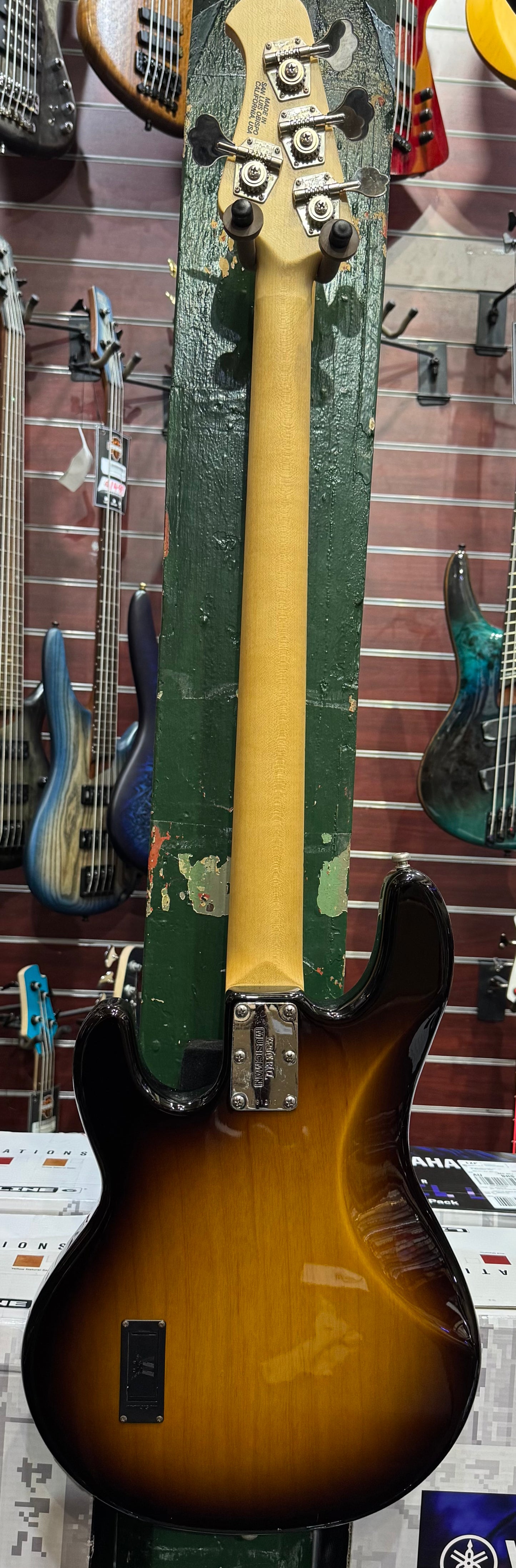 Ernie Ball MusicMan StingRay 4 Bass - Tobacco Sunburst - Pre-Loved