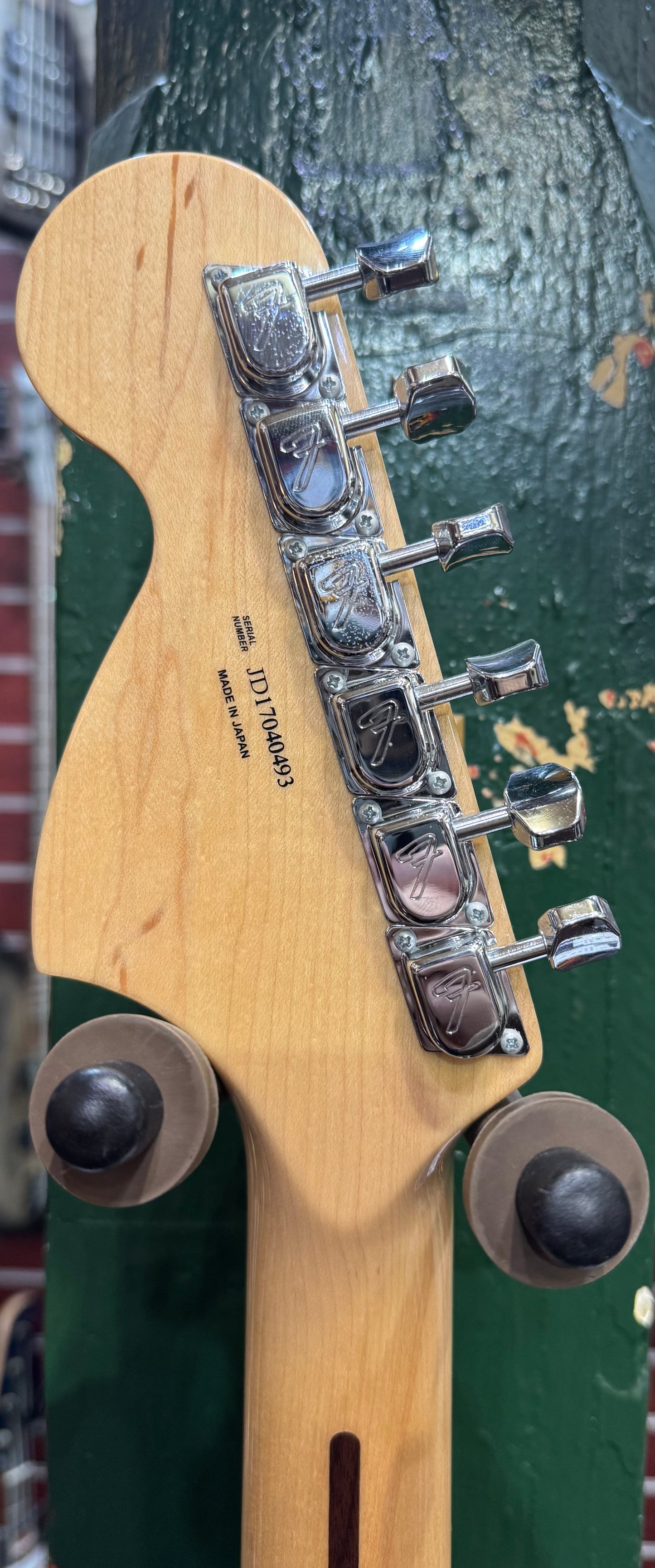 Fender Made in Japan Traditional '70s Stratocaster - Ash Body - 2 Colour Burst - Pre-Loved