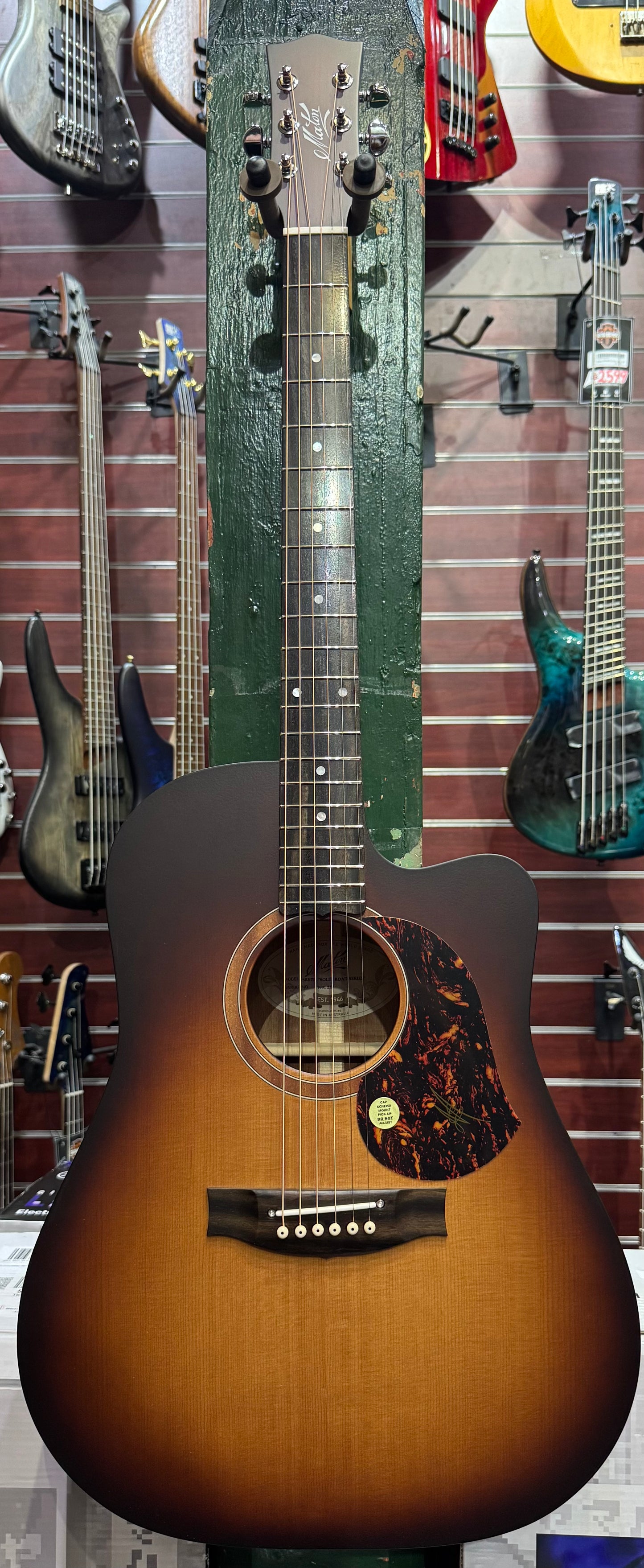 Maton SRS70C Limited Edition Walnut Back & Sides Acoustic Guitar - Sunburst