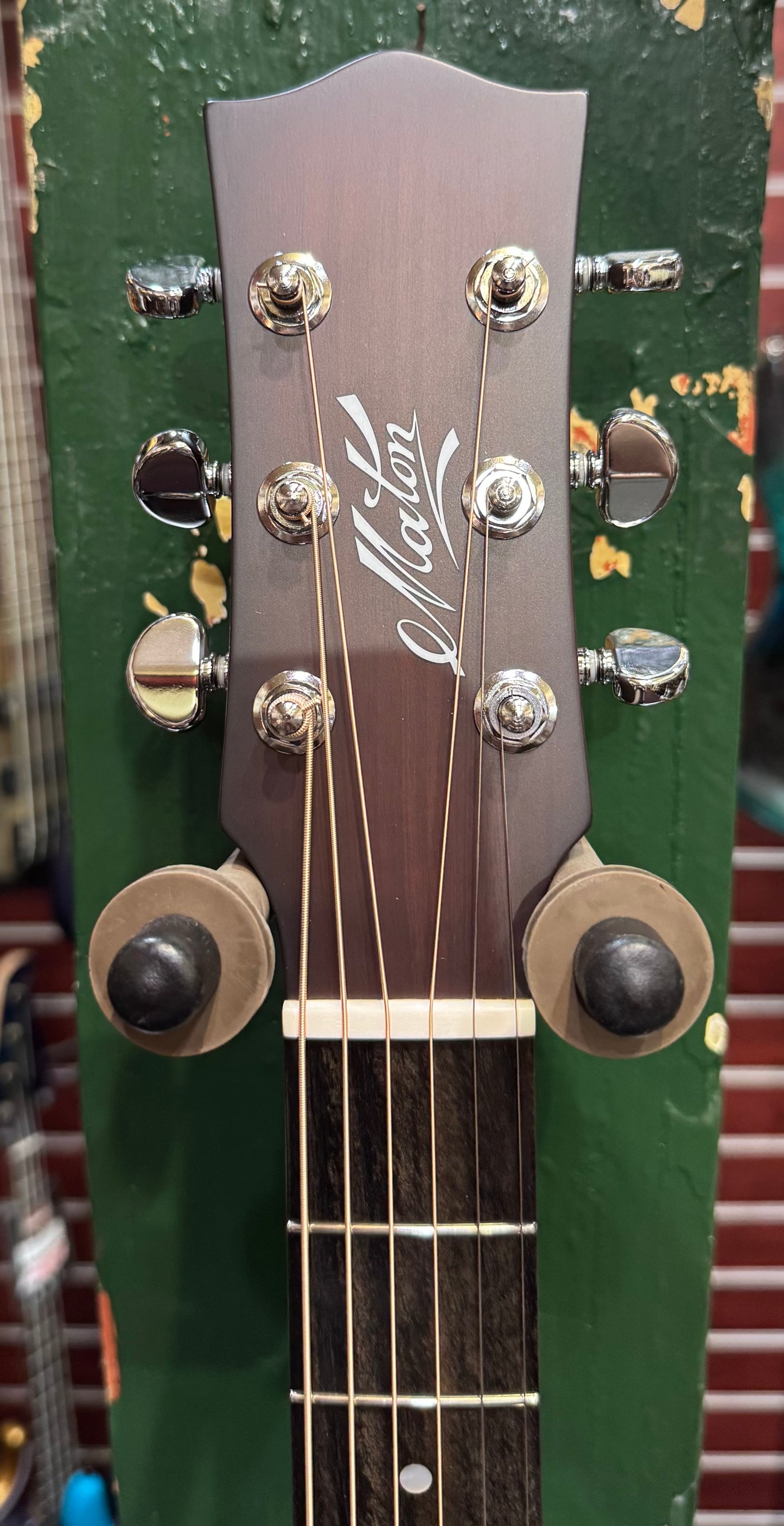 Maton SRS70C Limited Edition Walnut Back & Sides Acoustic Guitar - Sunburst