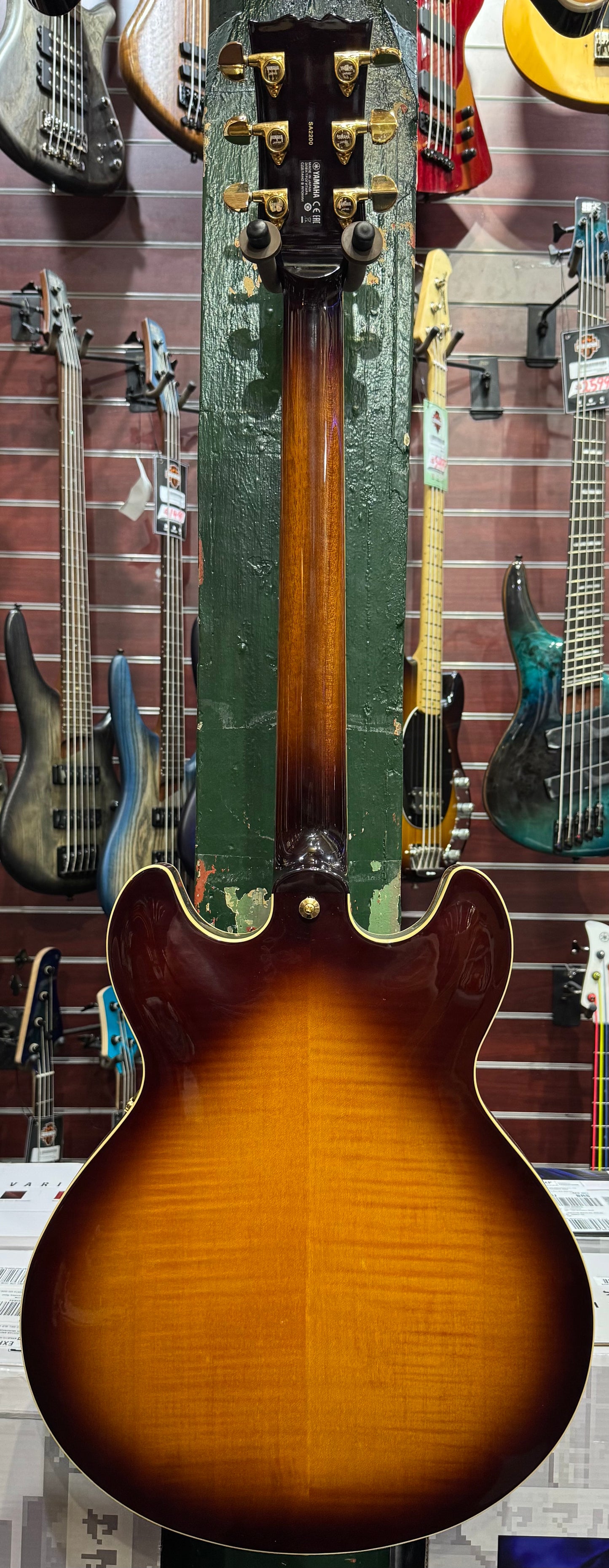 Yamaha SA2200 Hollowbody - Violin Sunburst - Pre-Loved