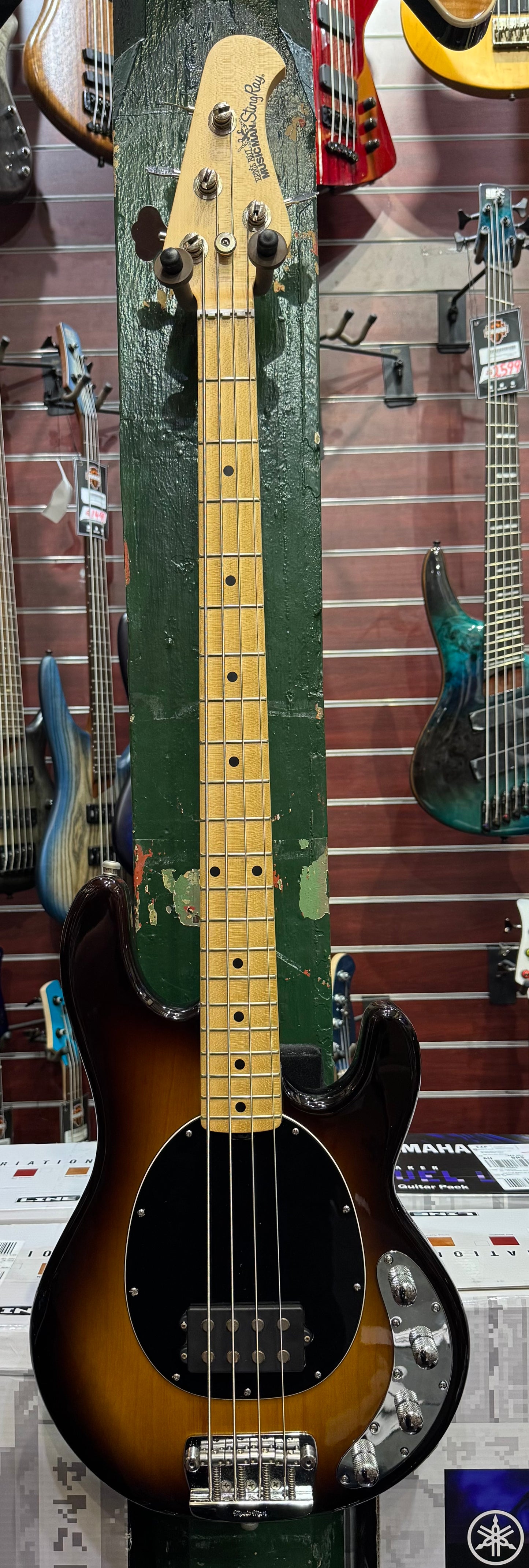 Ernie Ball MusicMan StingRay 4 Bass - Tobacco Sunburst - Pre-Loved