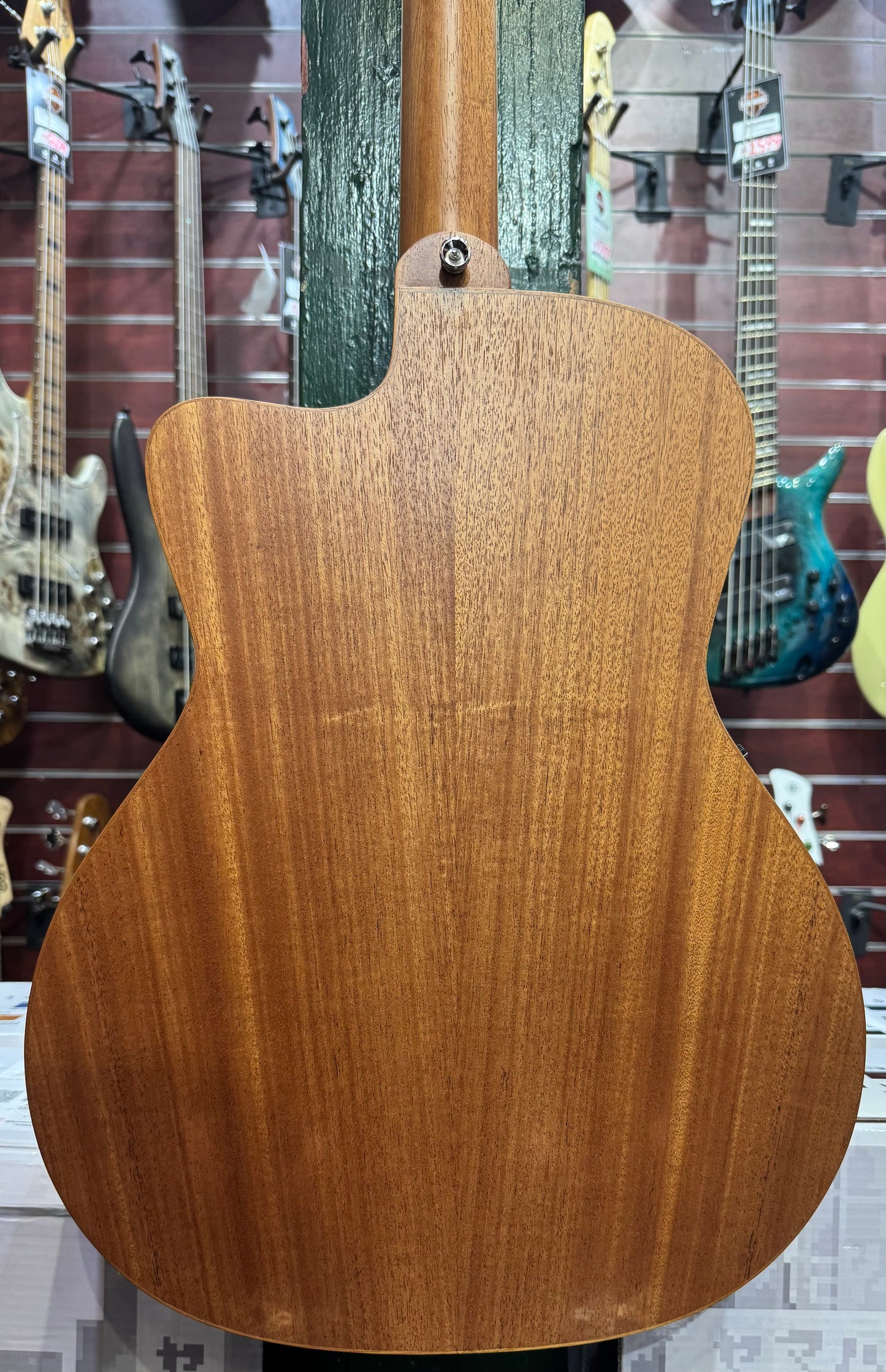 Cole Clark Studio Grand Auditorium SAN1EC-SMAH - Spruce/Mahogany