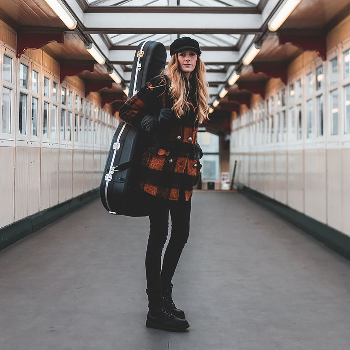 Hiscox Pro-II Dreadnought Case