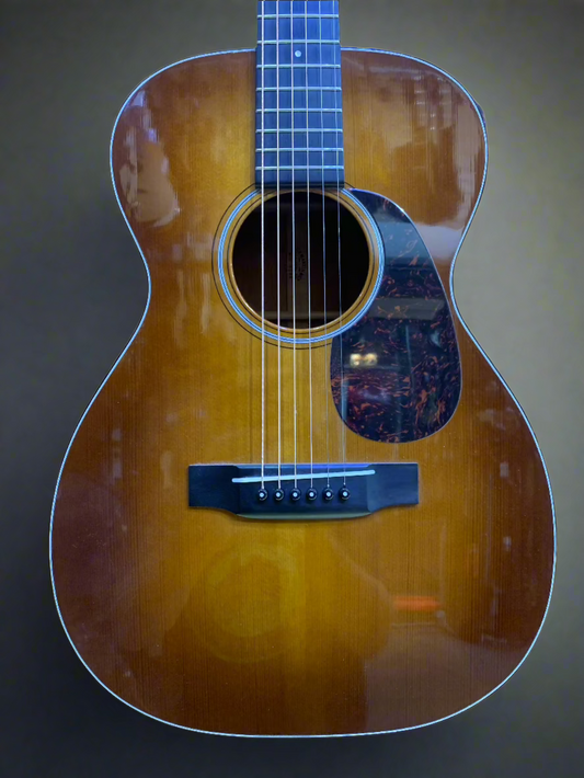 Martin & Co Custom O18V Ambertone - OHSC - Pre-Loved
