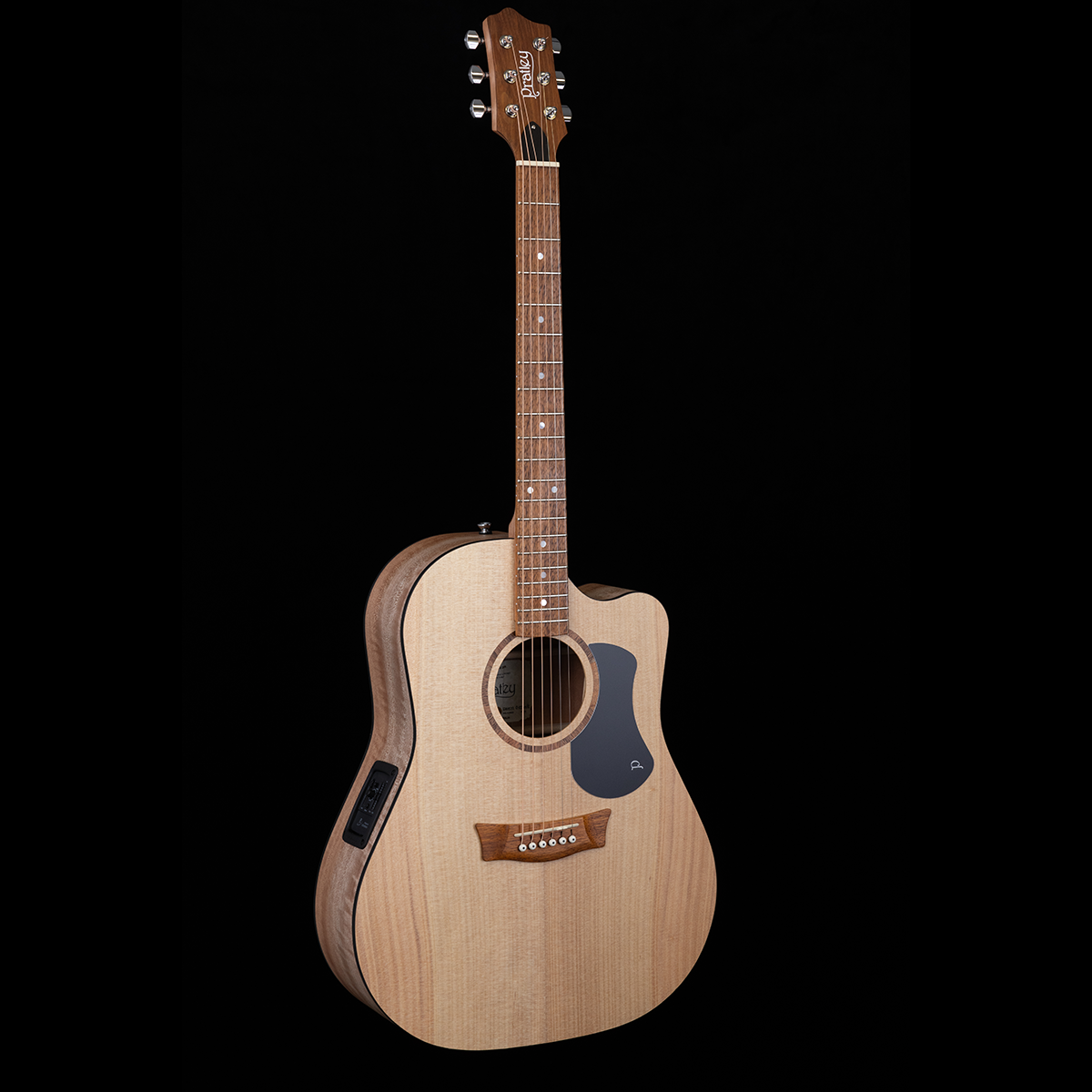Pratley Classic Series Dreadnought Cutaway Bunya/ Maple