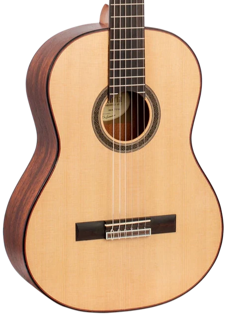 Hybrid online classical guitar