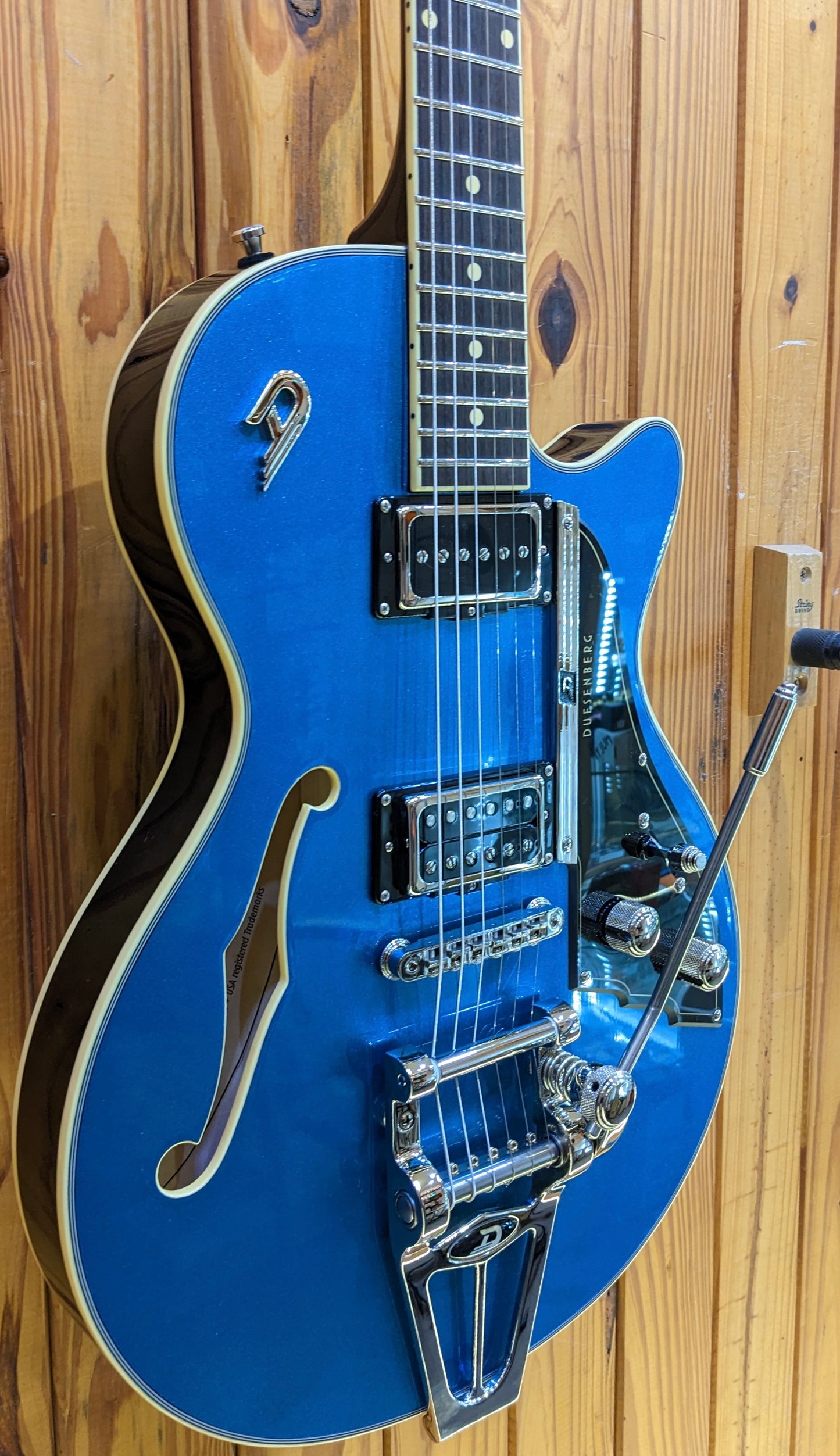 Duesenberg Starplayer III - Catalina Burst w/ Duesenberg Custom Line Bag