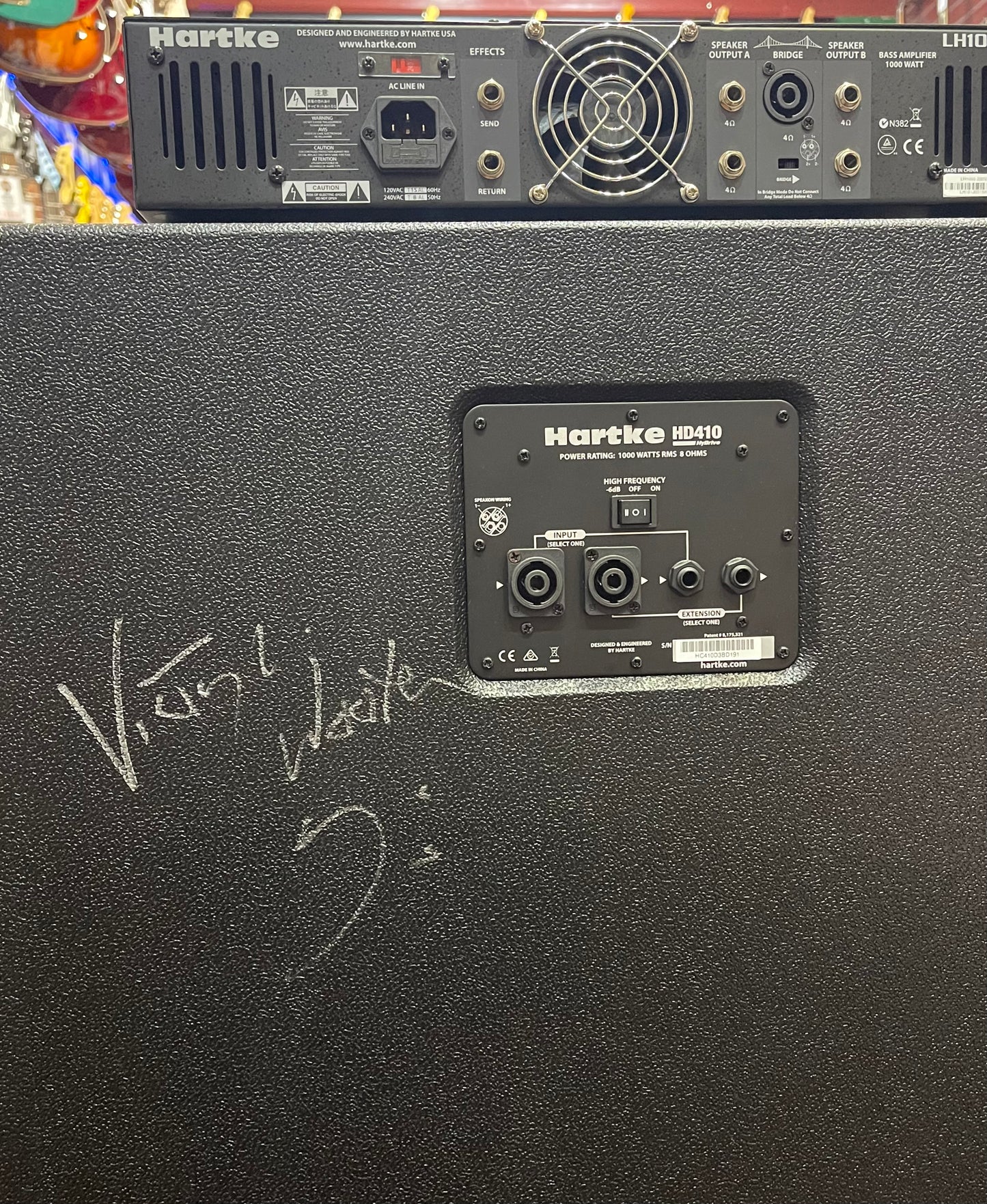 Hartke LH1000 Victor Wooten Signed Bass Rig with HD410