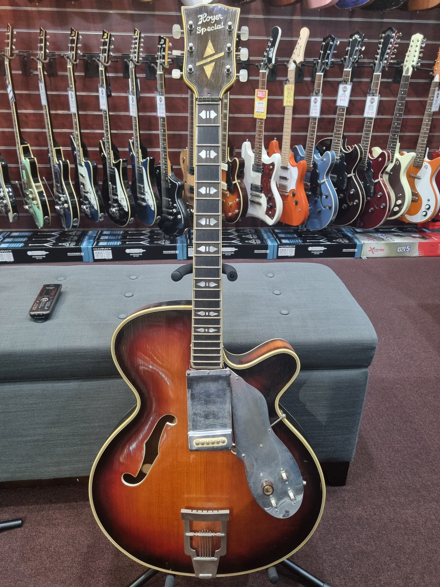 Hoyer Special Circa 1950s Archtop Sunburst