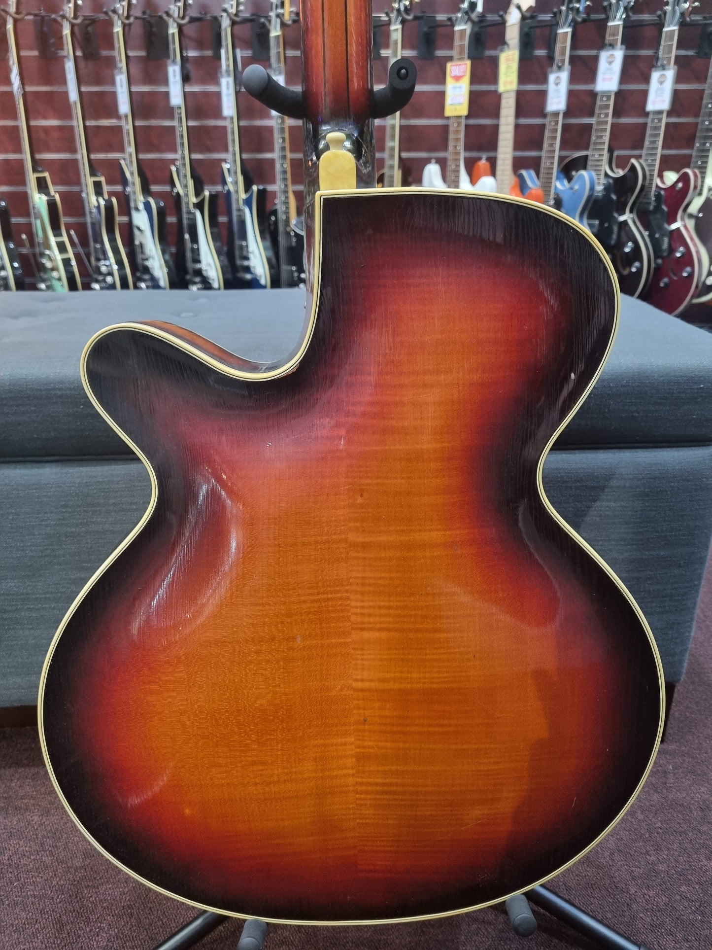Hoyer Special Circa 1950s Archtop Sunburst