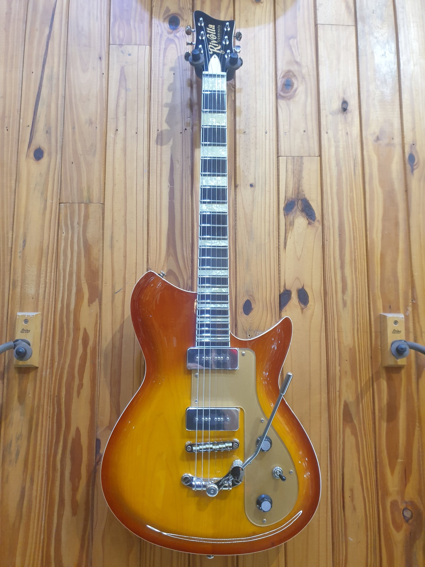 Rivolta Combinata XVII - Autonno Burst w/ Deluxe Gig Bag