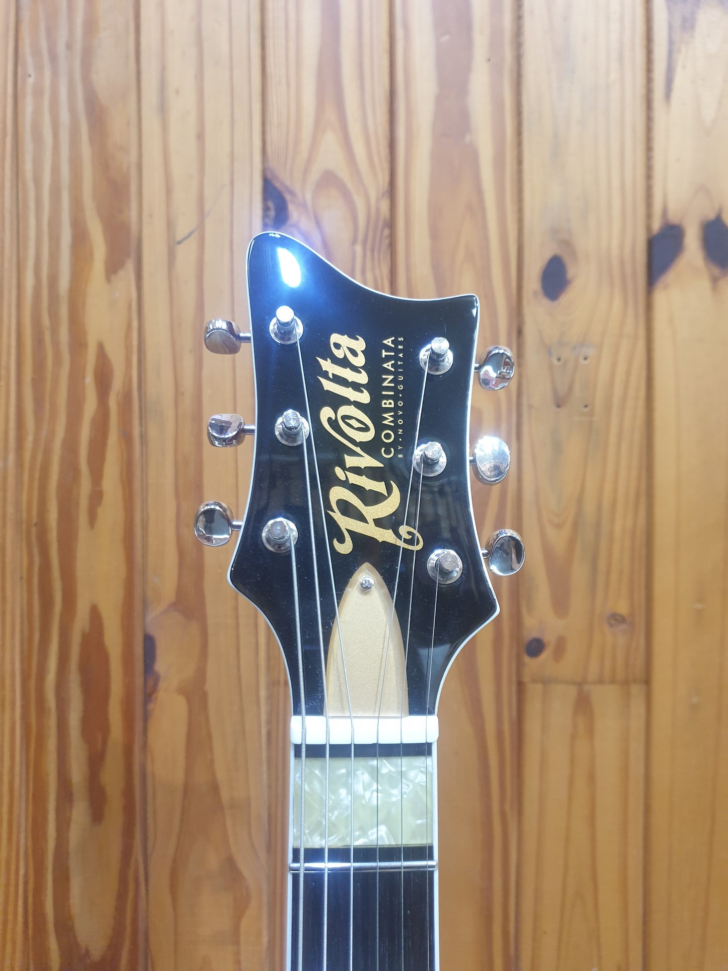 Rivolta Combinata XVII - Autonno Burst w/ Deluxe Gig Bag