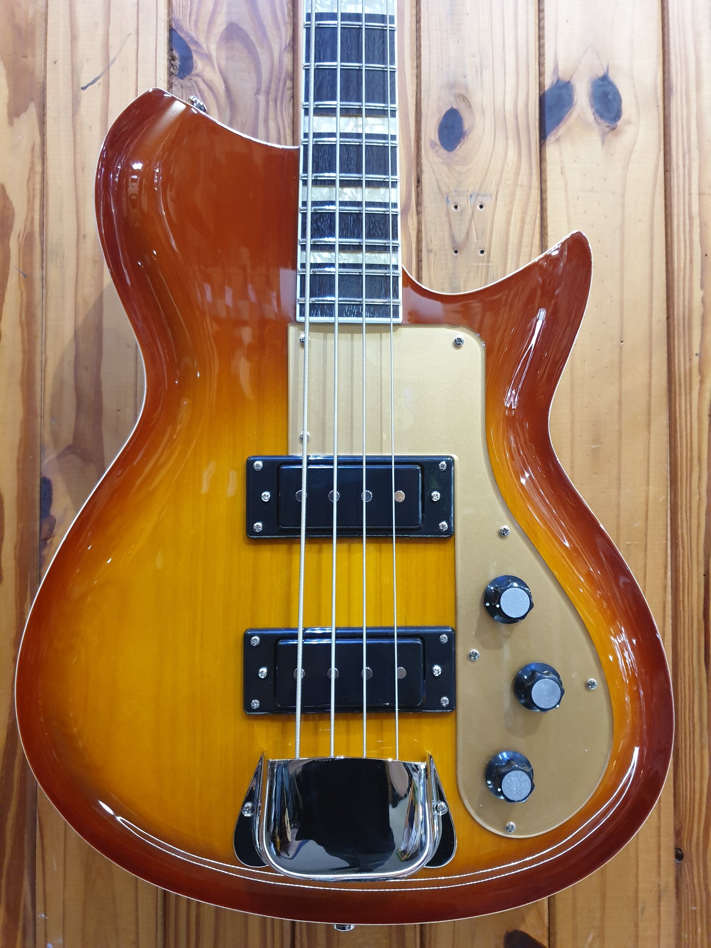 Rivolta Combinata Bass VII - Autonno Burst - w/ Deluxe Gig Bag