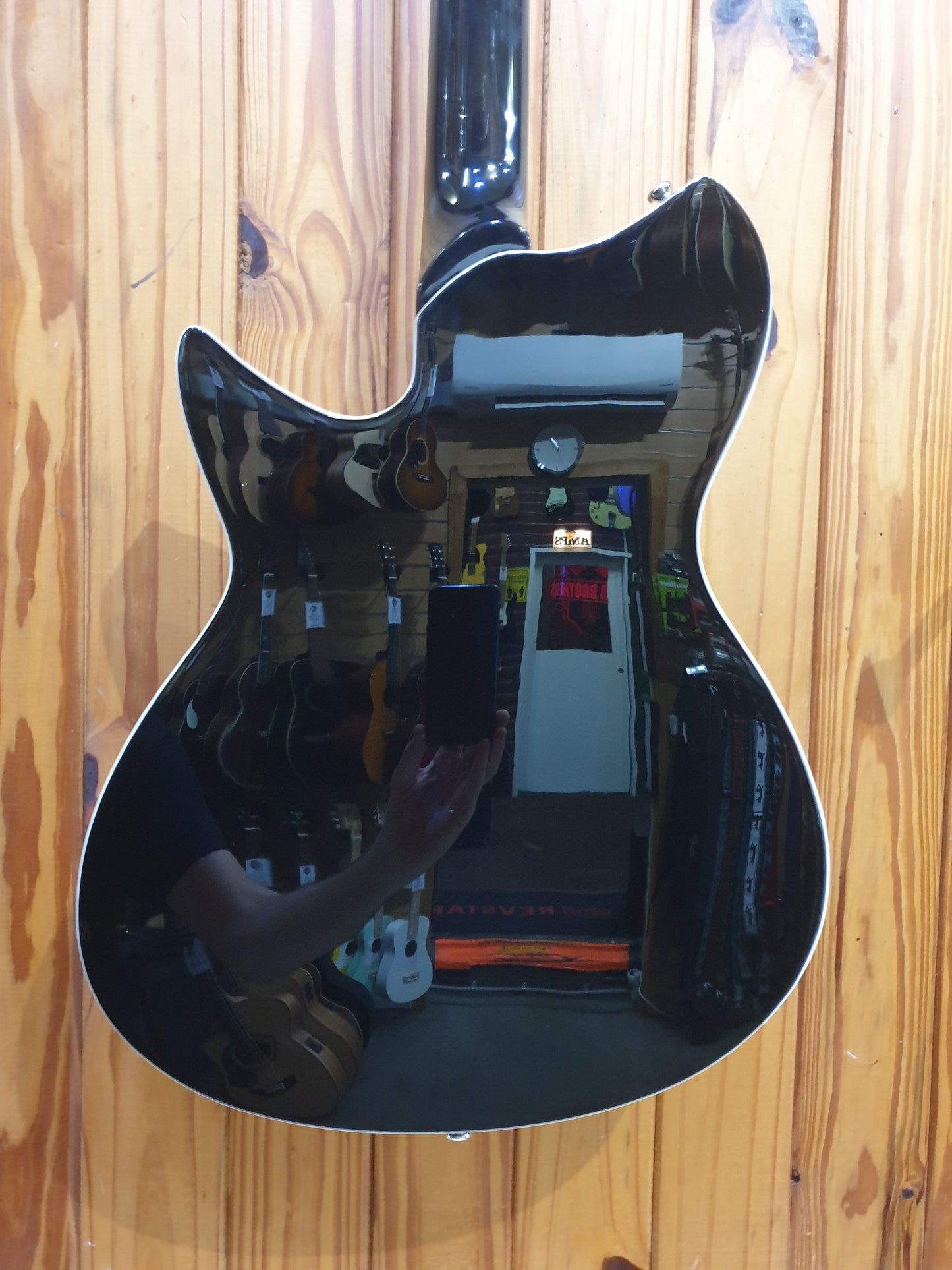 Rivolta Combinata VII - Toro Black - w/ Deluxe Gig Bag
