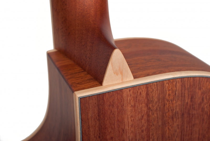 Larrivee LV-03E Mahogany Recording Series Acoustic