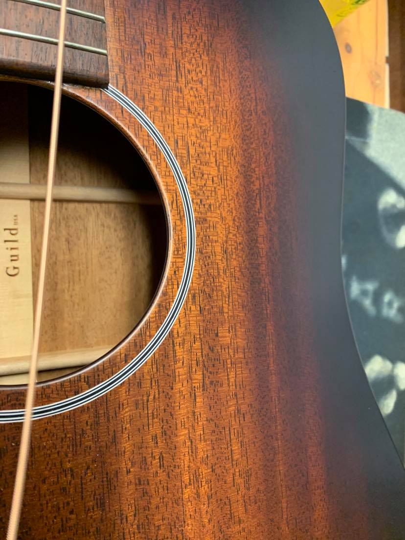 GUILD USA D-20 DREADNOUGHT - ALL MAHOGANY VINTAGE SUNBURST