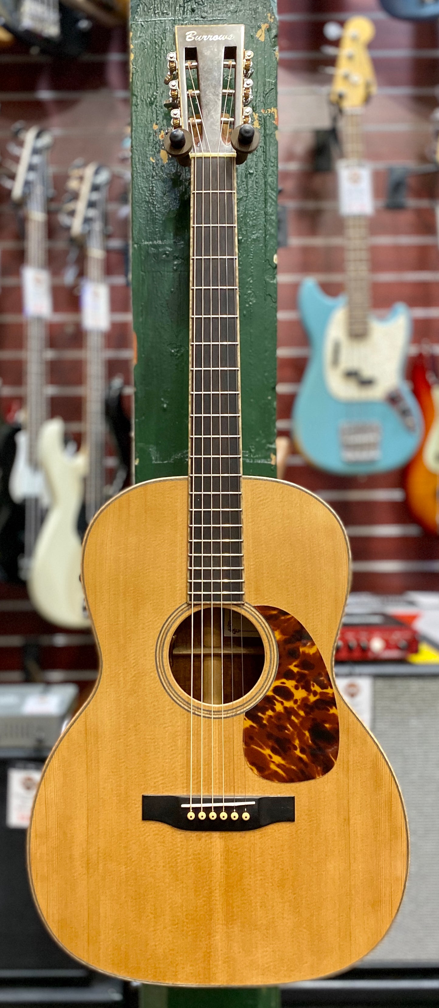 Burrows Parlour Acoustic w/ LR Baggs Pick Up & Hard Case