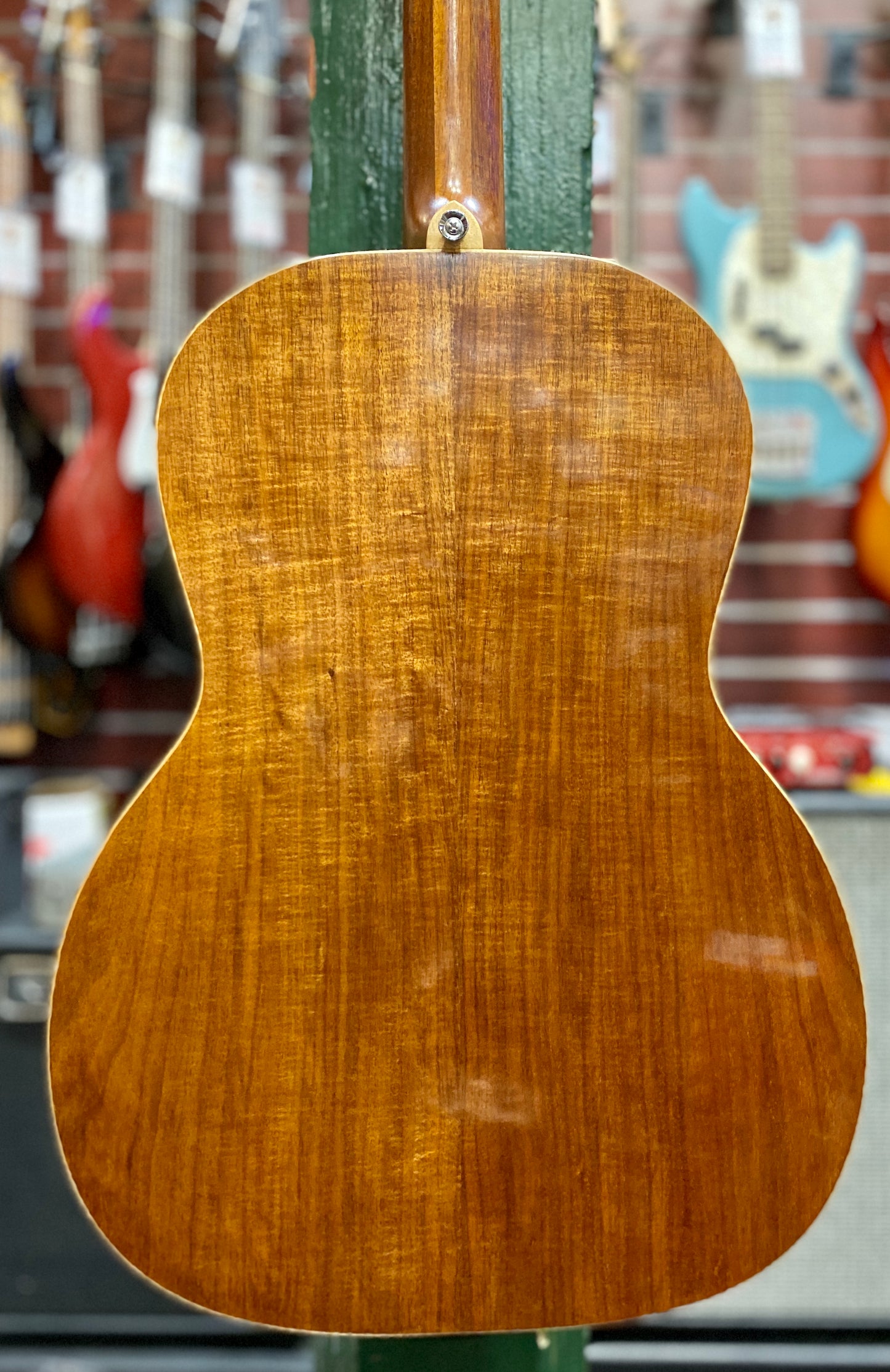 Burrows Parlour Acoustic w/ LR Baggs Pick Up & Hard Case