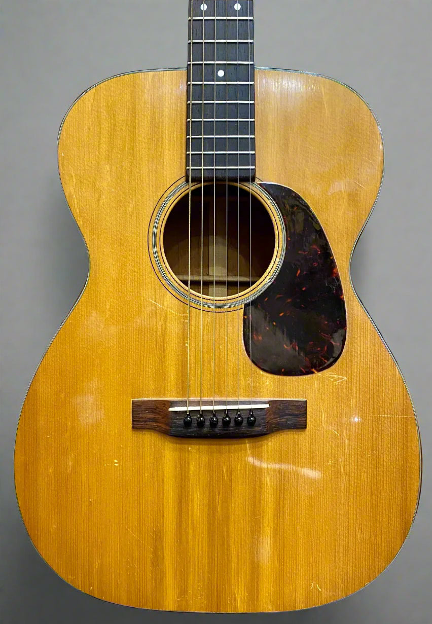 Martin & Co 00-18 1957 Grand Concert Acoustic Guitar