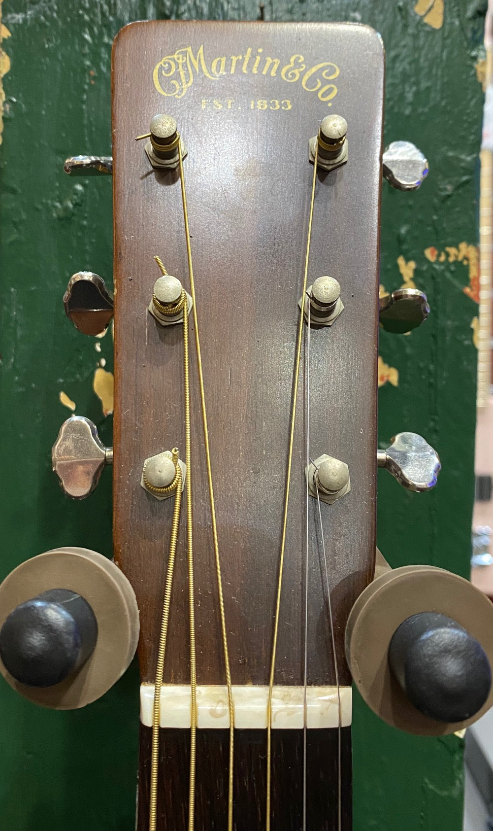 Martin & Co 00-18 1957 Grand Concert Acoustic Guitar