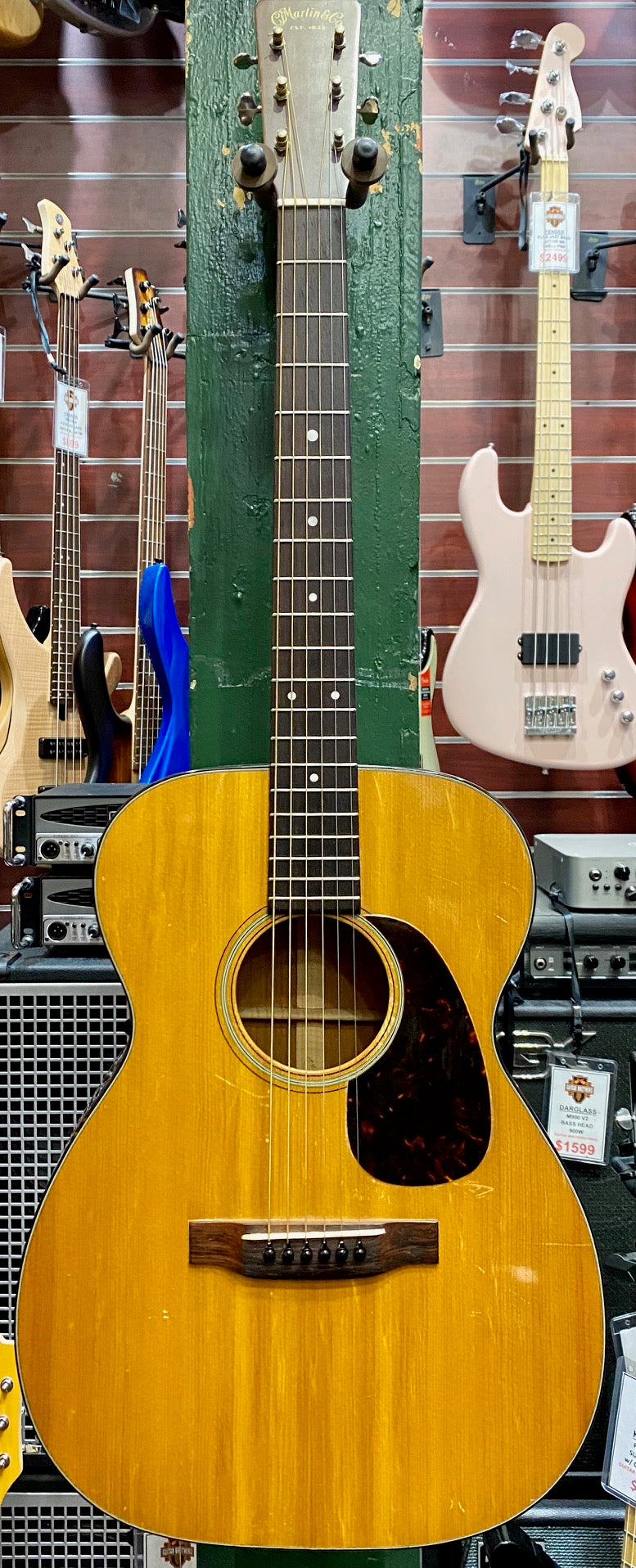 Martin & Co 00-18 1957 Grand Concert Acoustic Guitar