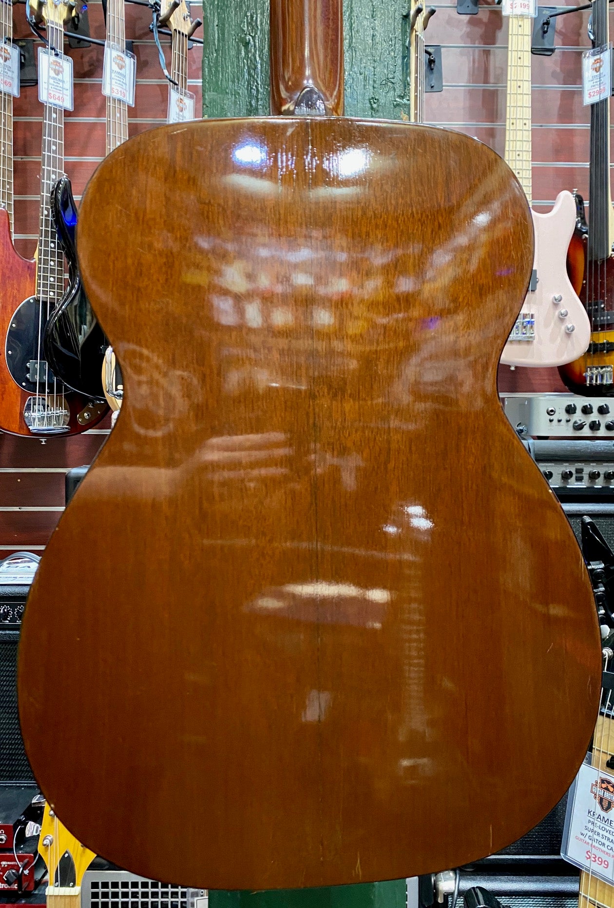 Martin & Co 00-18 1957 Grand Concert Acoustic Guitar
