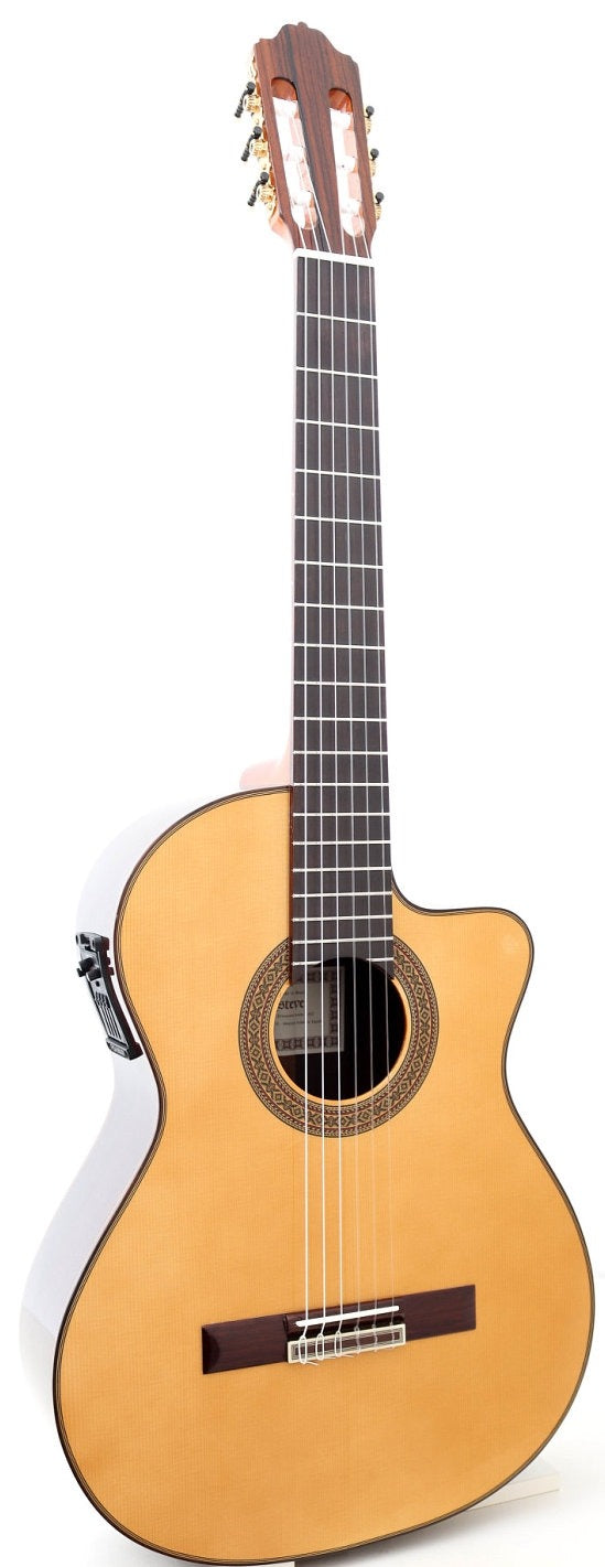 ESTEVE 7CE SPRUCE TOP CLASSICAL