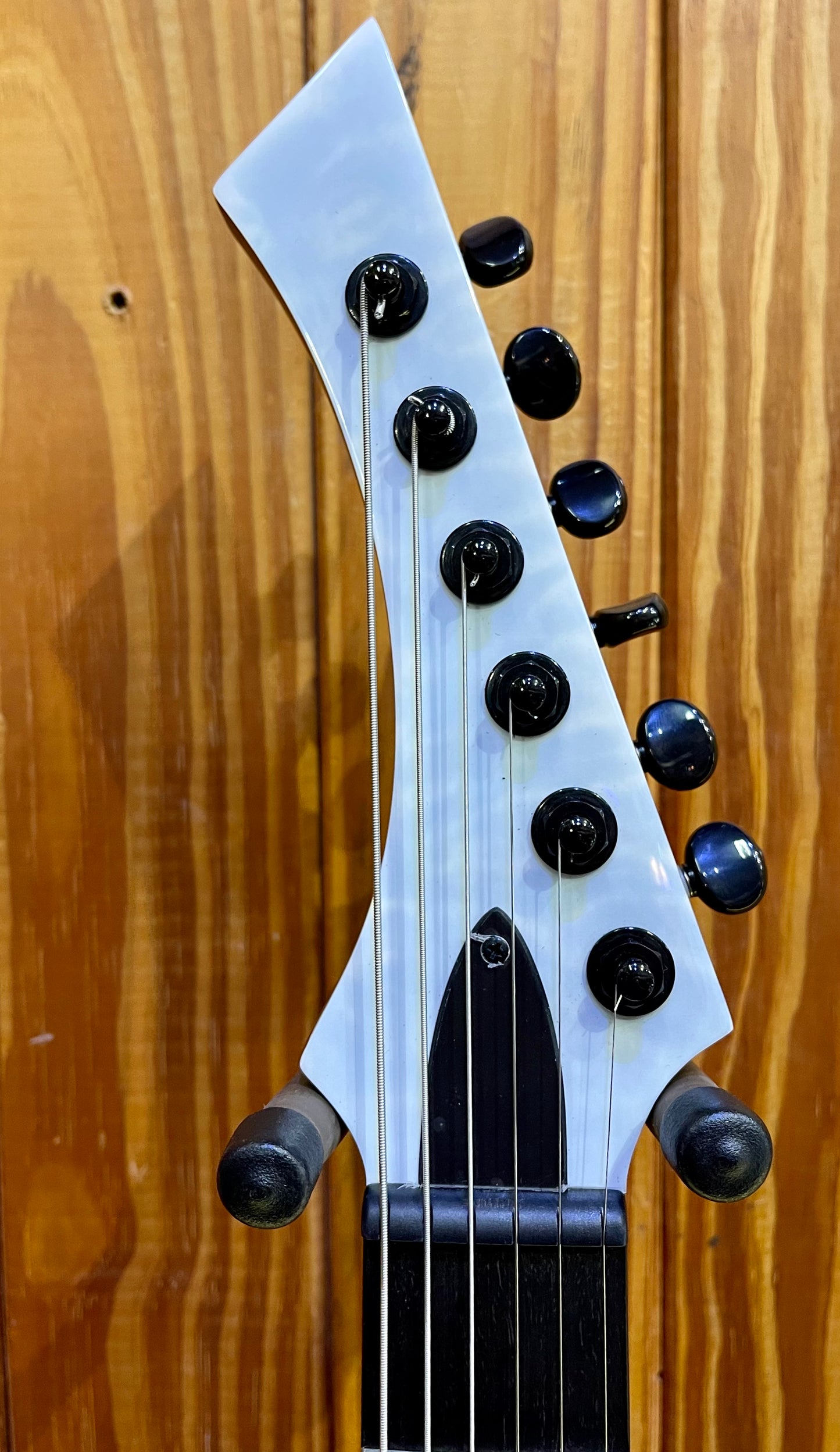 Cerberus 'Hades Line' ES6 - Gloss Transparent White