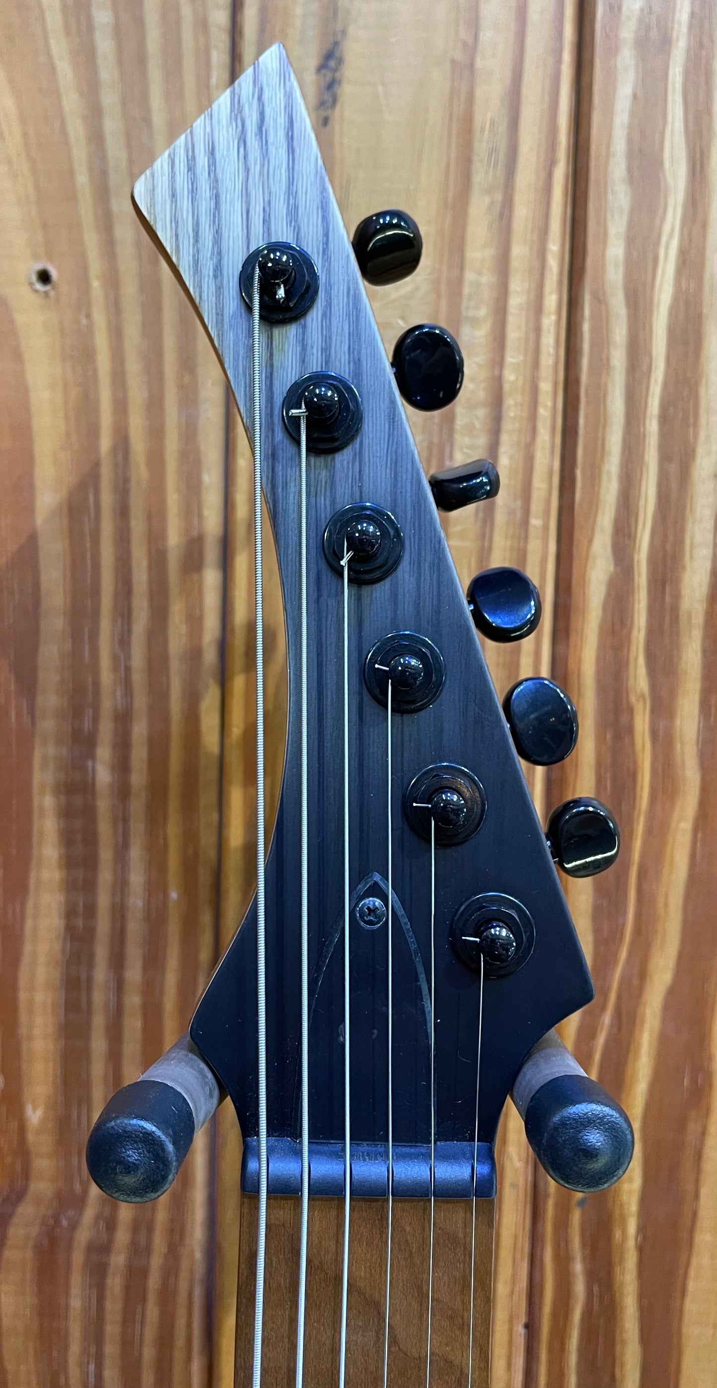 Cerberus 'Hades Line' Erebus 28" 'Baritone' - Satin Hades Fade