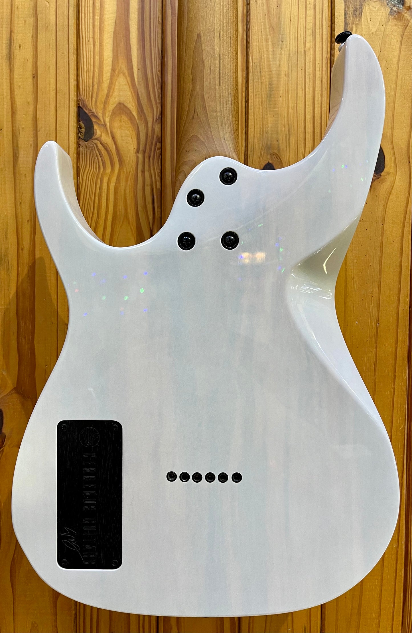 Cerberus 'Hades Line' ES6 - Gloss Transparent White