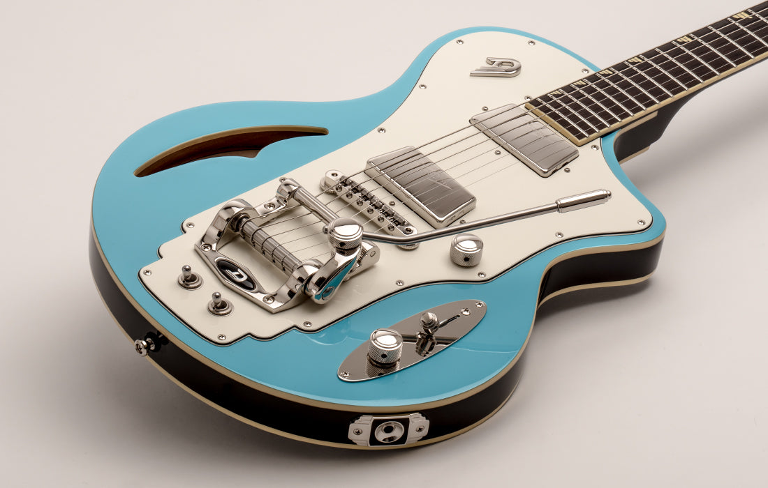 DUESENBERG JULIA - IN FORMFIT CUSTOM CASE